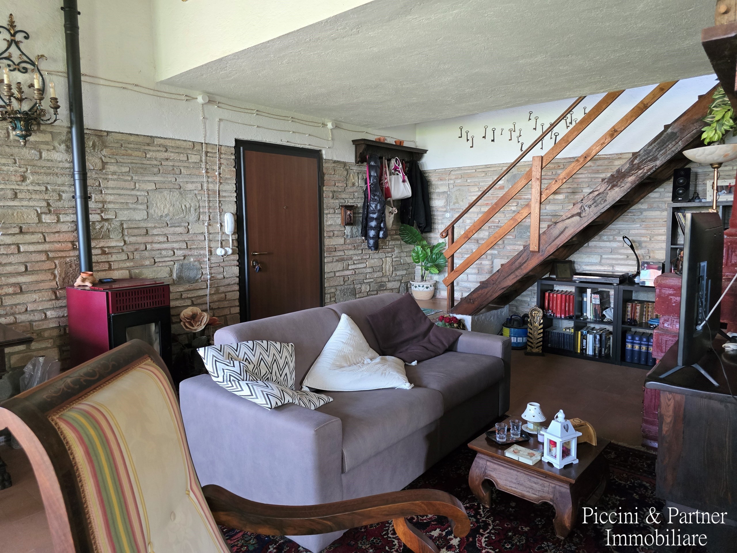 Immagine 29 di Villa in vendita  in Via IV Novembre 15 a Passignano Sul Trasimeno