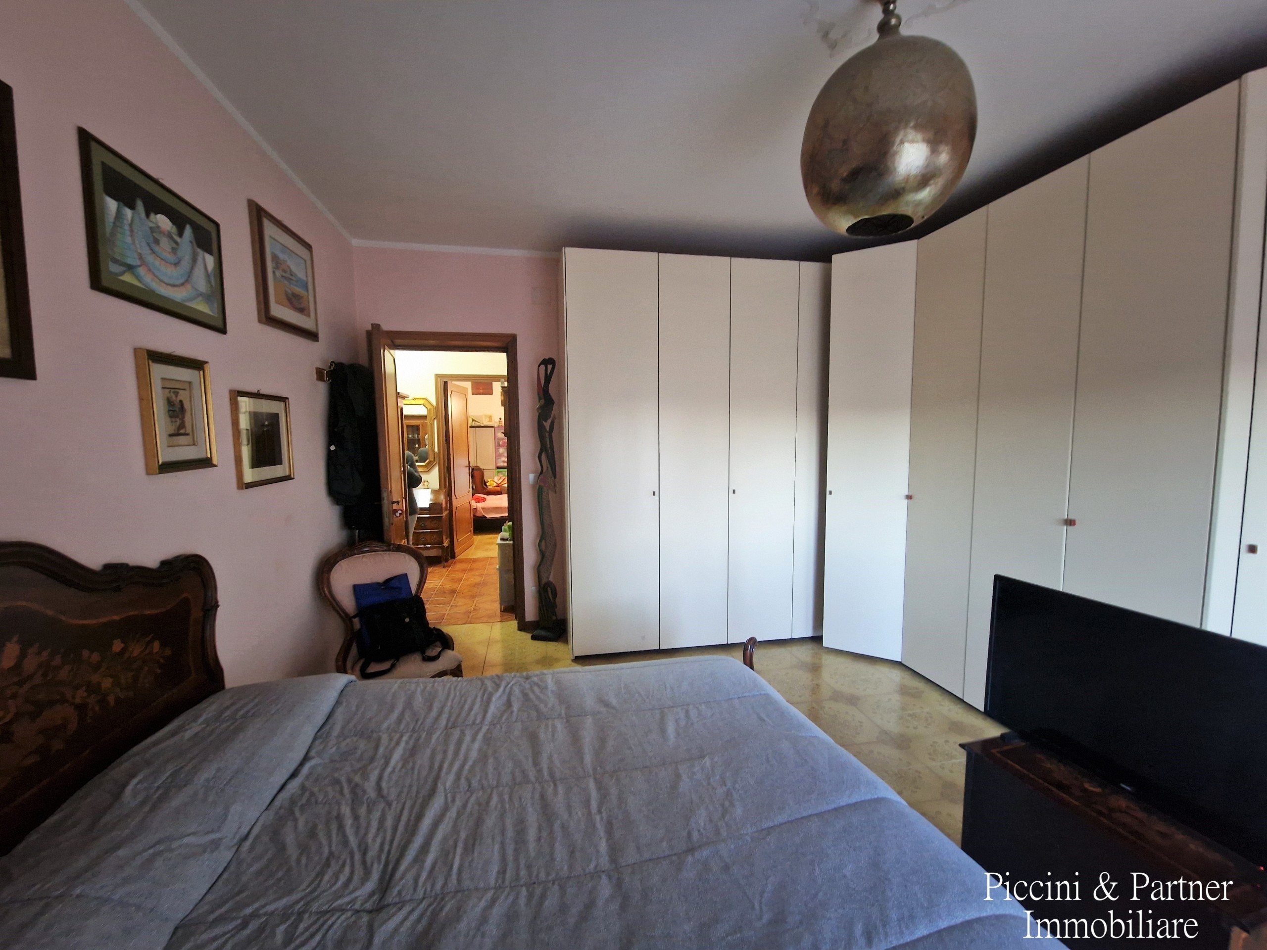 Immagine 36 di Pentalocale in vendita  in Strada Ponte Rio Ponte Pattoli a Perugia