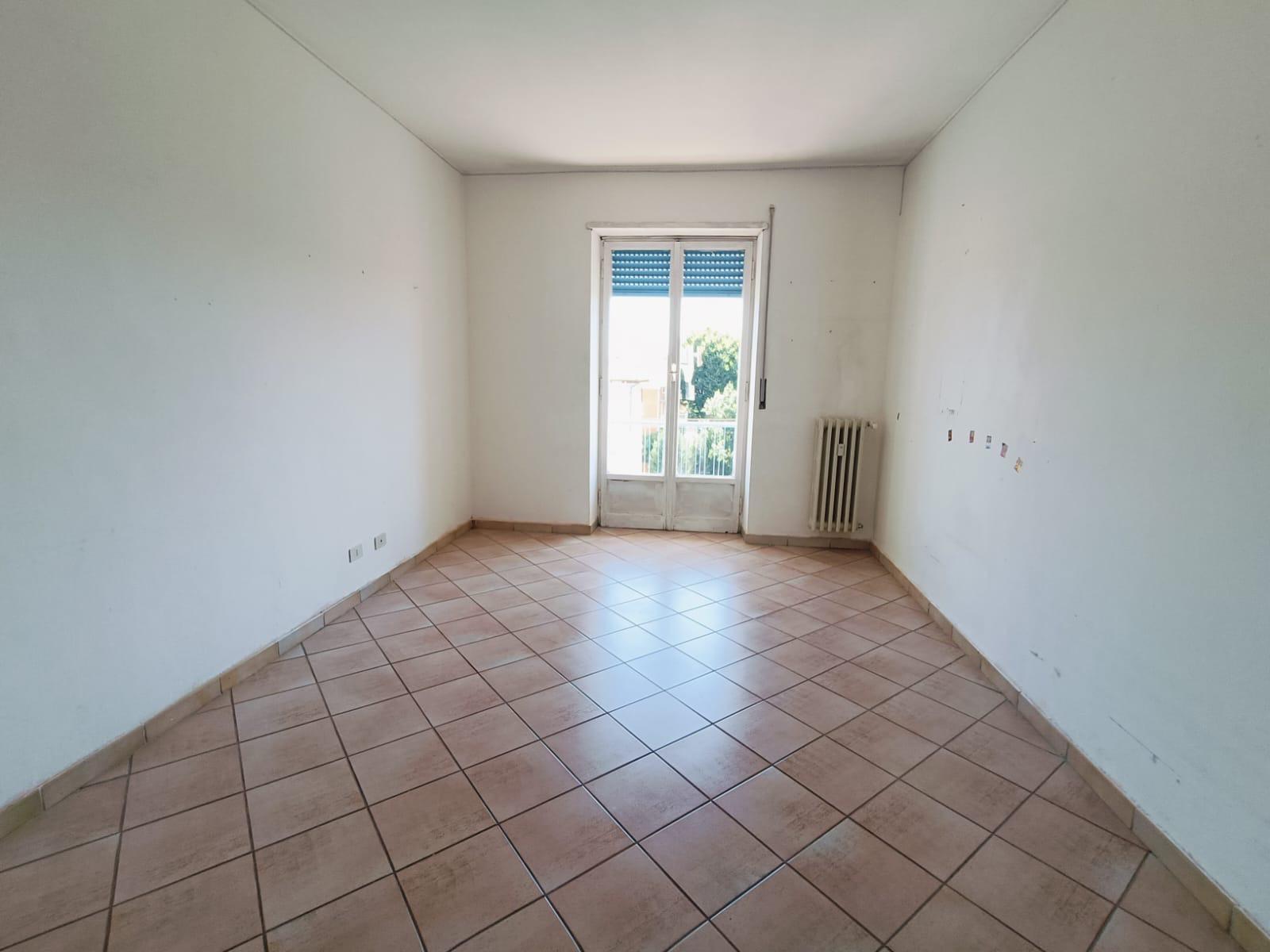 Immagine 16 di Quadrilocale in vendita  in Via Remmert F,lli 21 a Ciriè