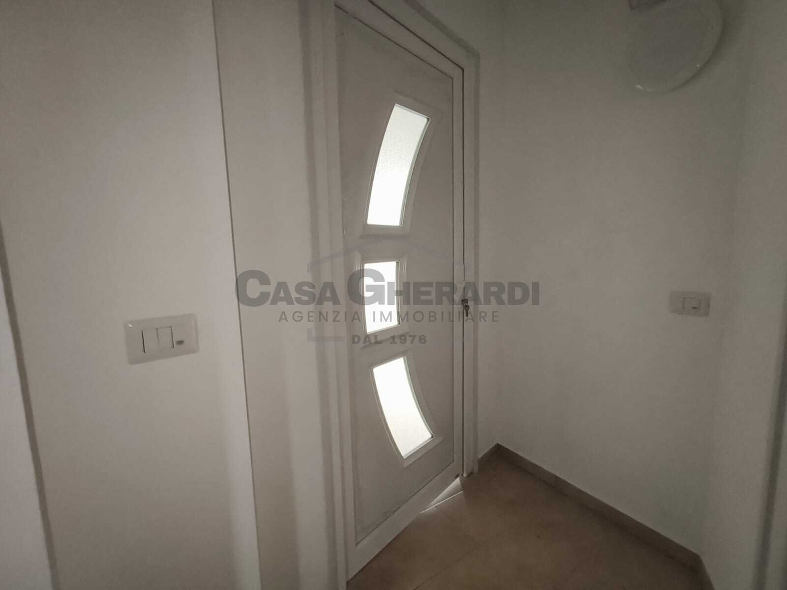 Immagine 13 di Bilocale in vendita  in Via Vittorio Emanuele II a Ponte San Pietro