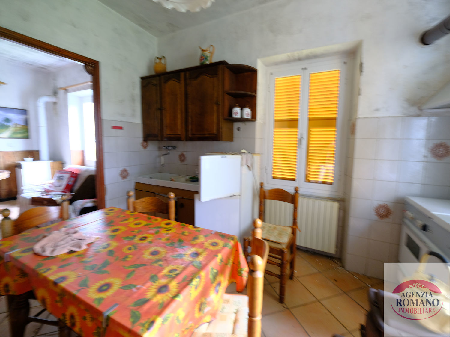 Immagine 7 di Rustico / casale in vendita  a Urbe