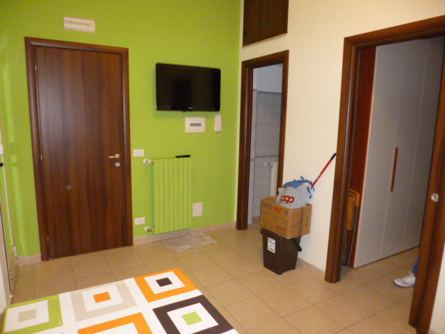 Immagine 6 di Bilocale in affitto  a Ragusa