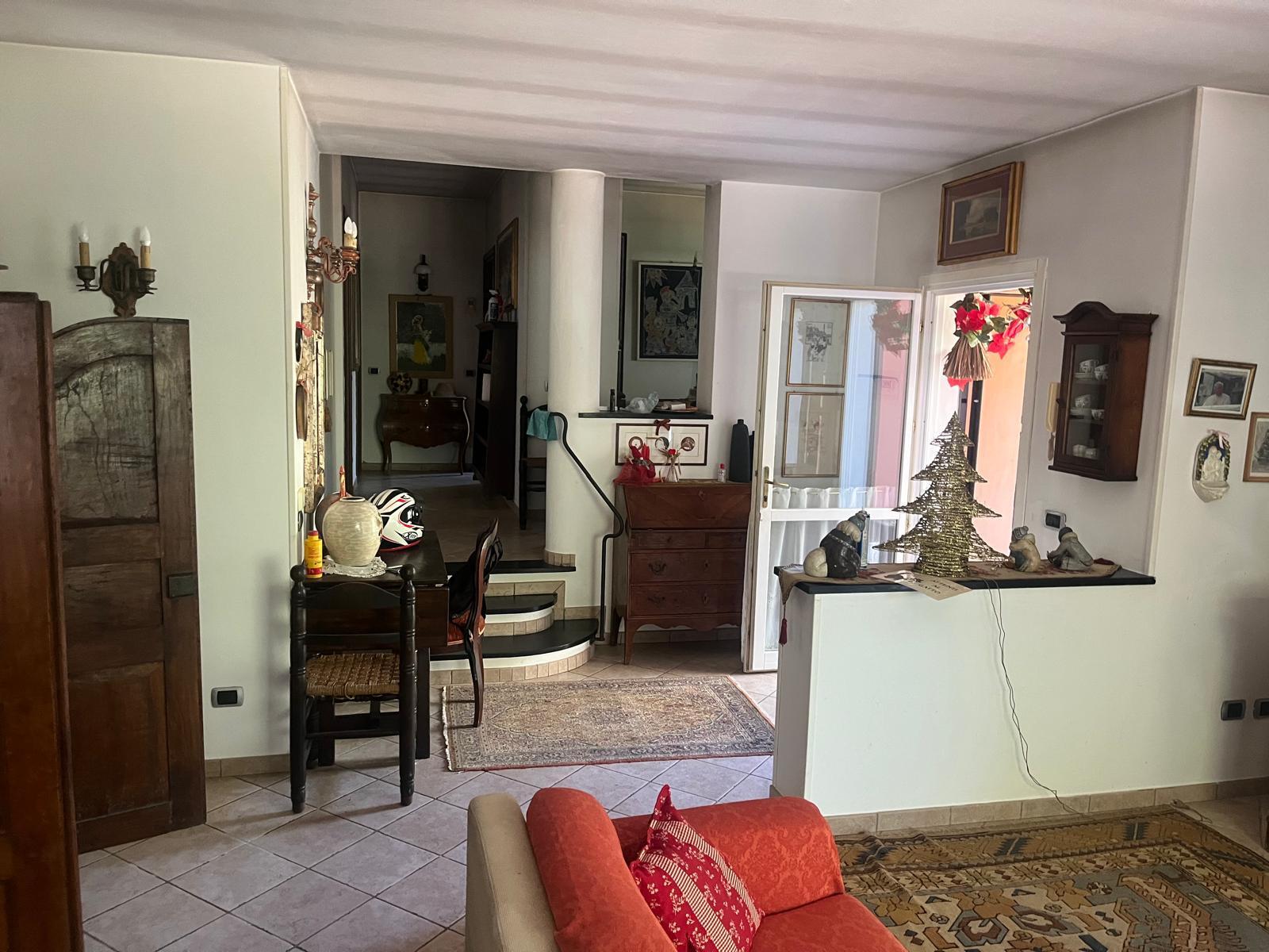 Immagine 23 di Villa in vendita  in Via Salvatore Gatti 19 a Castiglione Chiavarese