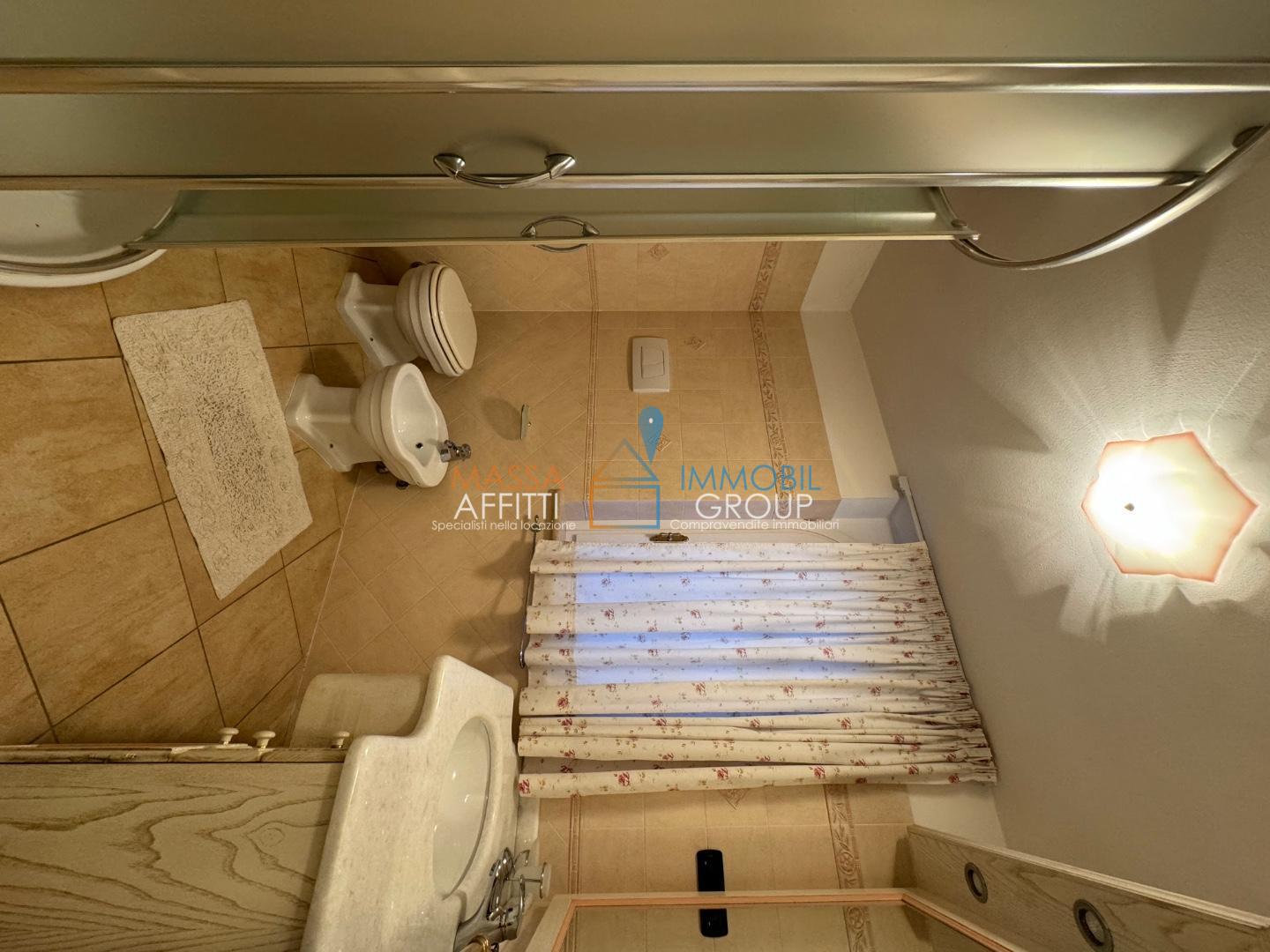 Immagine 35 di Casa bifamiliare in affitto  in via Rosseti e Bandini 23 a Forte Dei Marmi