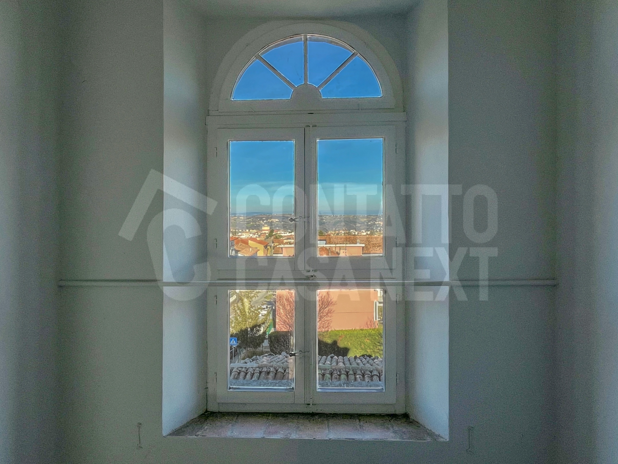 Immagine 16 di Appartamento in vendita  a Cupramontana