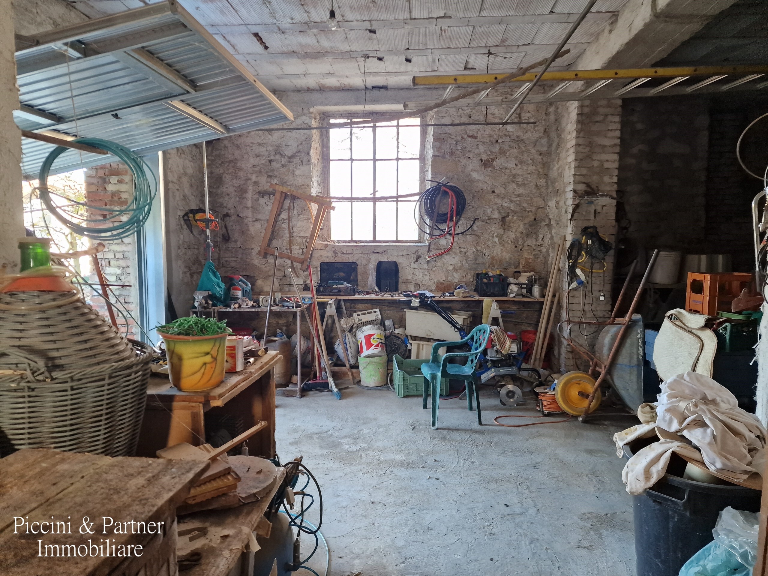 Immagine 43 di Casa indipendente in vendita  in Via Costa a Magione