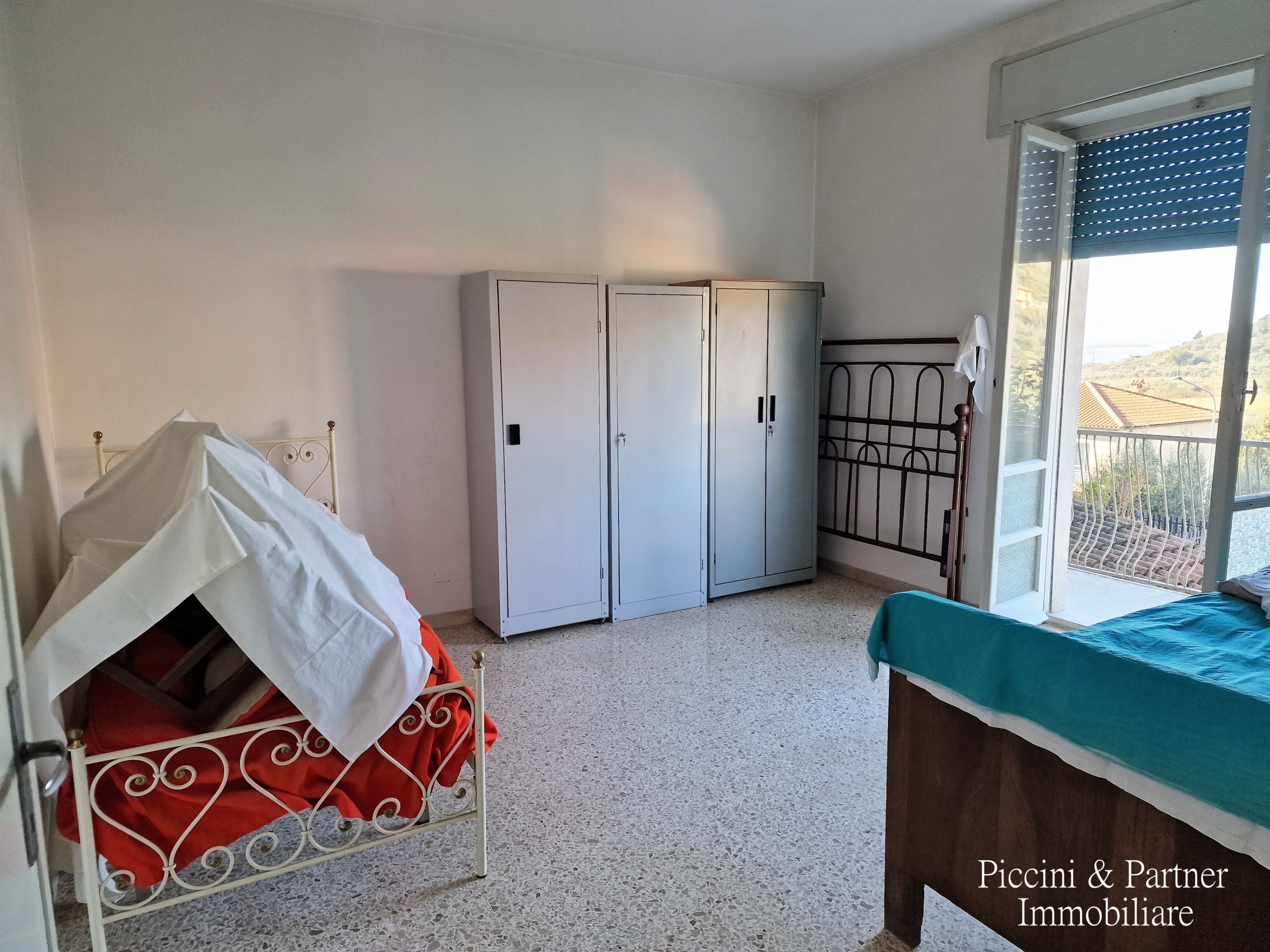 Immagine 33 di Casa indipendente in vendita  in Via Costa a Magione