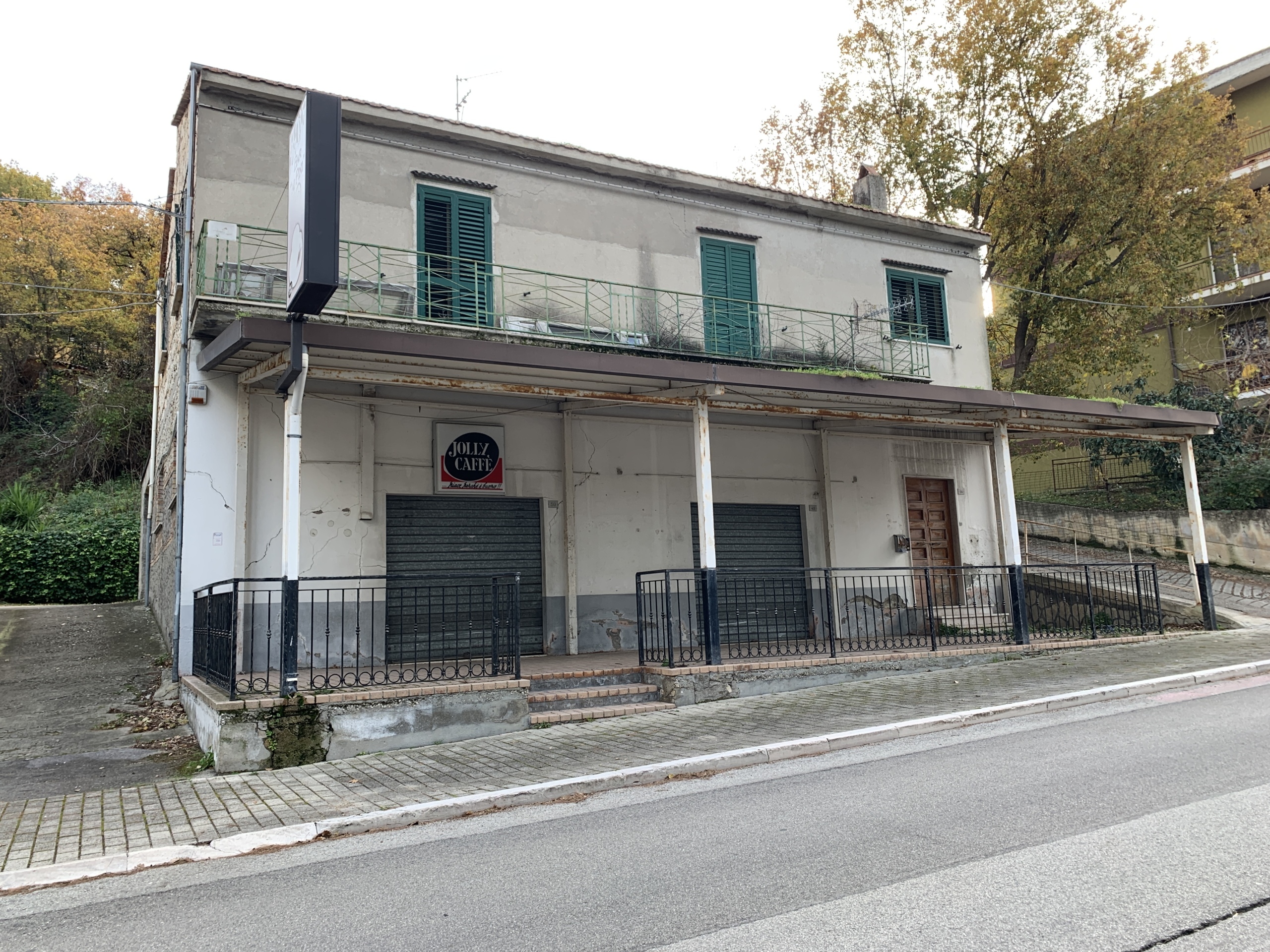 Immagine 9 di Rustico / casale in vendita  a Altino