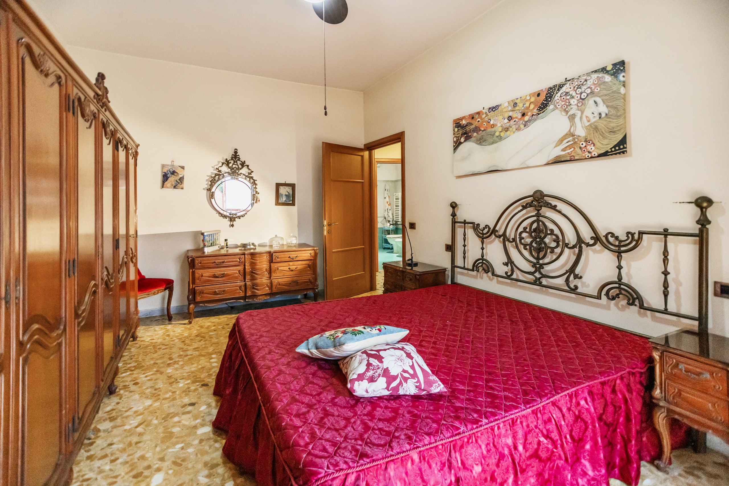 Immagine 15 di Trilocale in vendita  in Viale dei Consoli 27 a Roma