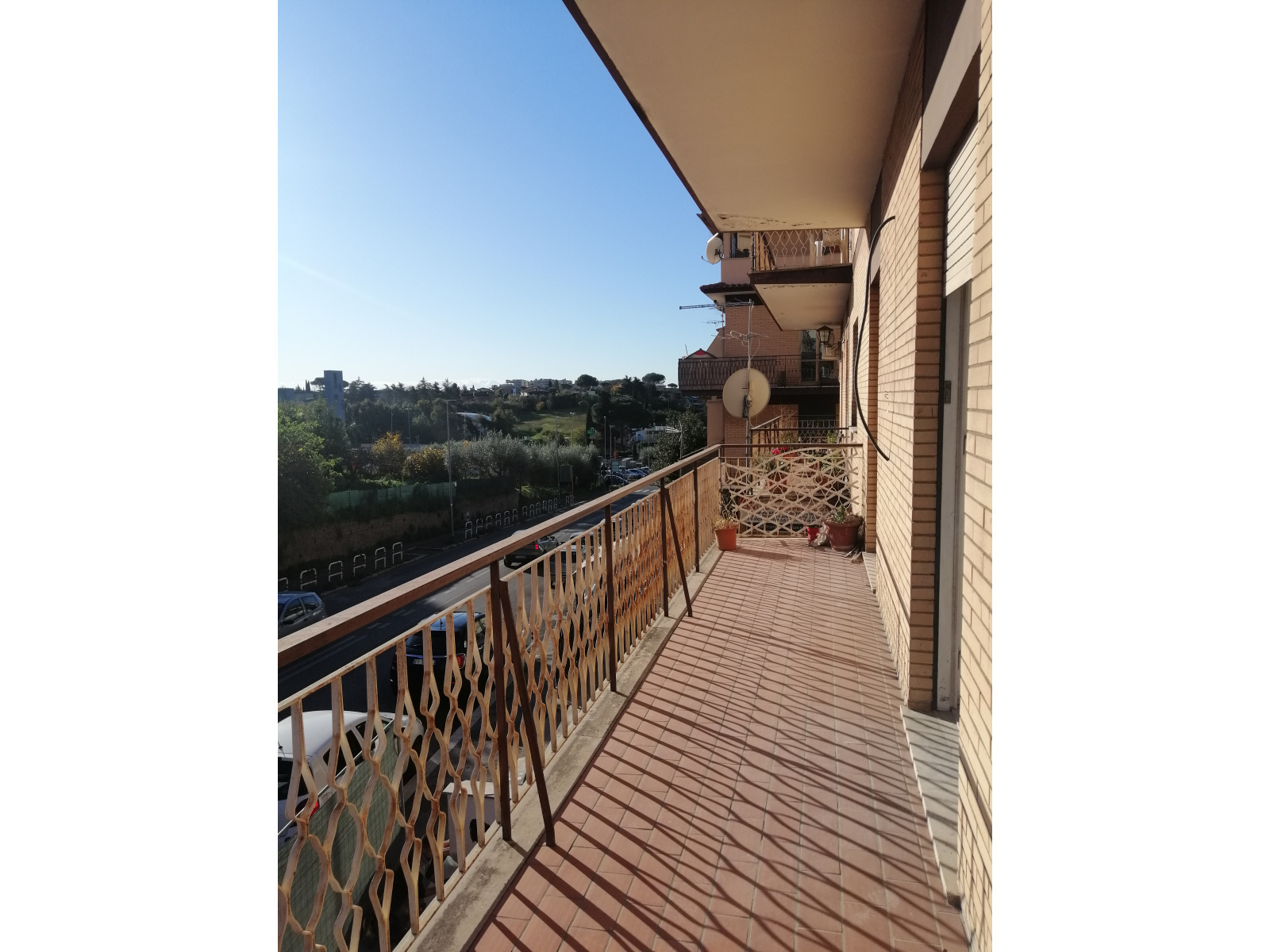 Immagine 3 di Trilocale in vendita  in Via della Bufalotta a Roma