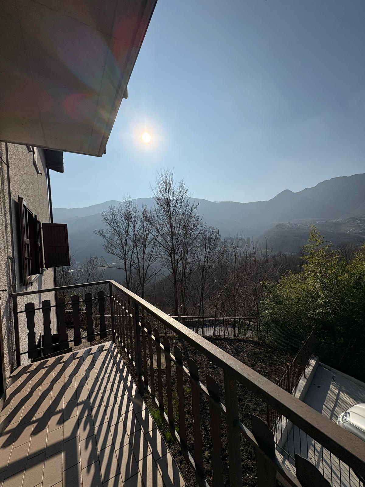 Immagine 15 di Trilocale in vendita  in Via Santa Geltrude Comensoli a Rota D'imagna