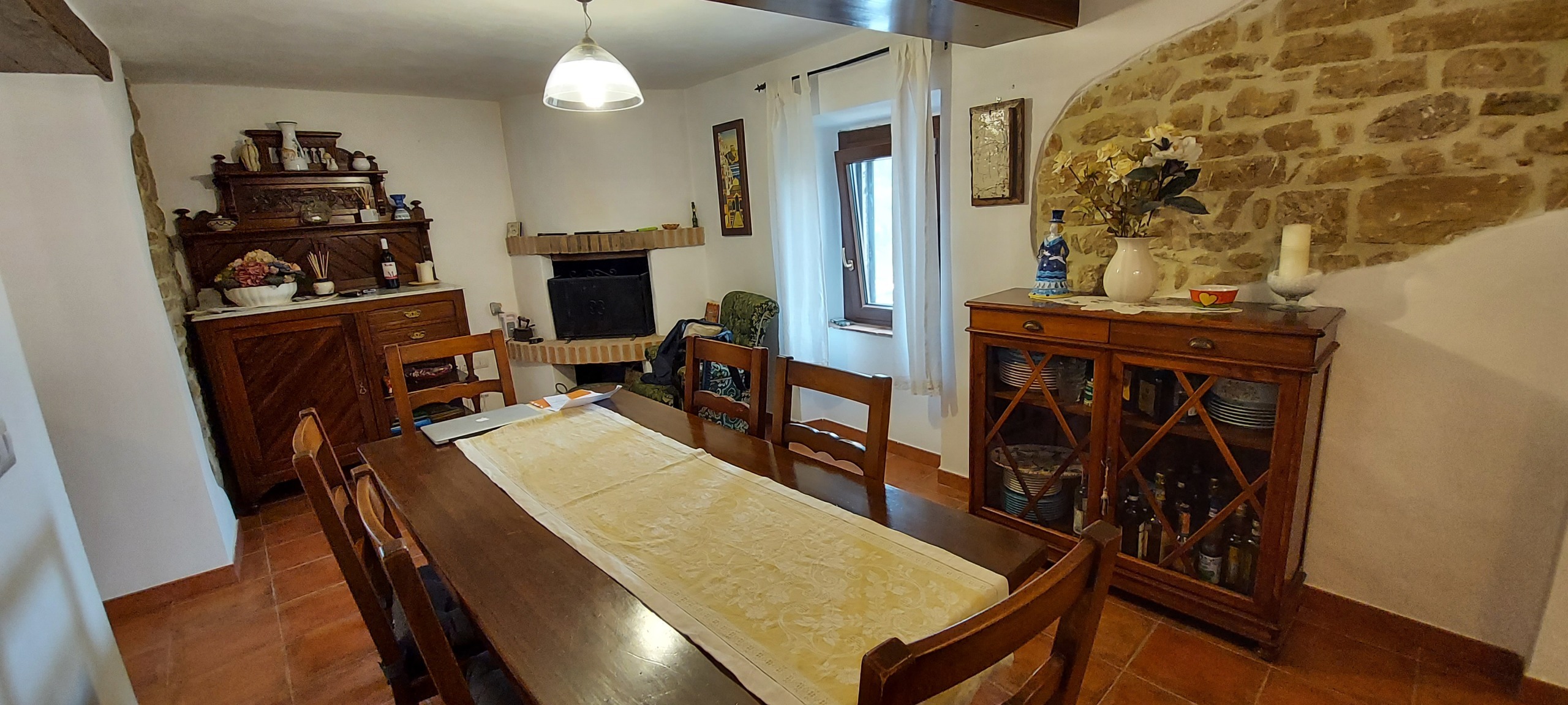 Immagine 18 di Casa indipendente in vendita  a Todi