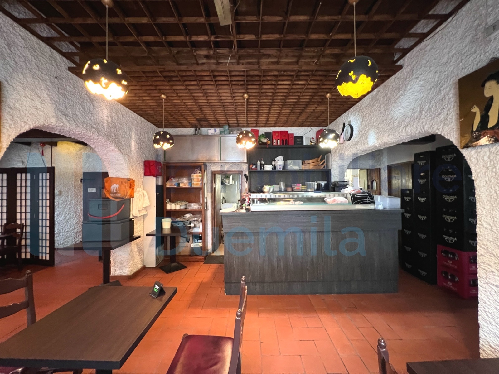 Immagine 4 di Locale commerciale in vendita  a Bologna