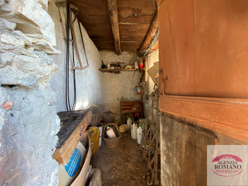 Immagine 28 di Casa bifamiliare in vendita  a Ponzone