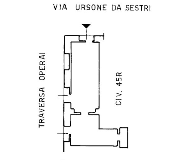 Immagine 2 di Magazzino in vendita  in Via Ursone da Sestri 43 R a Genova