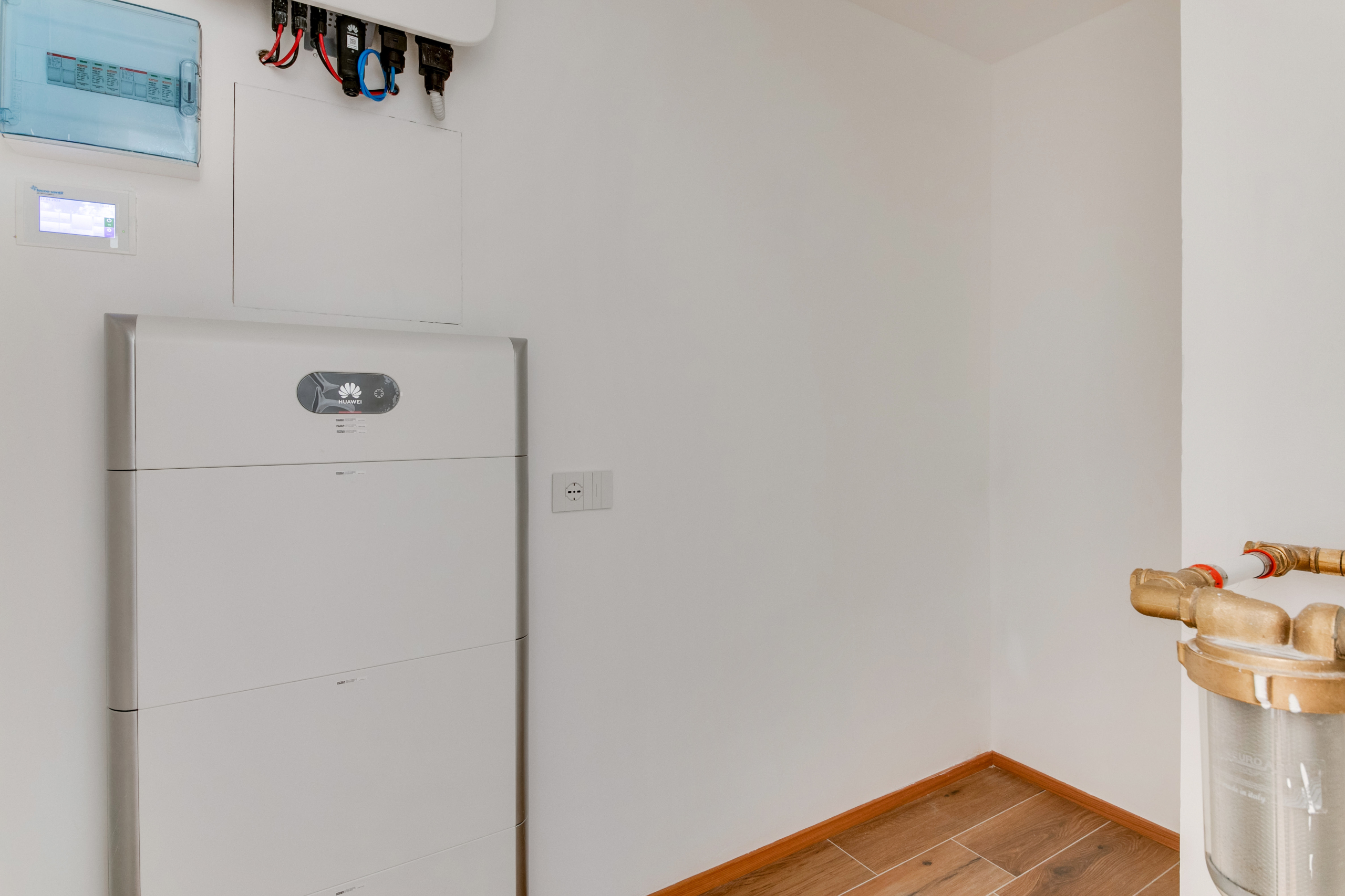 Immagine 28 di Quadrilocale in vendita  in Via L. C. Farini 291 a Cesena