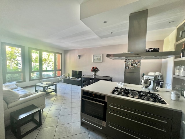 Immagine 9 di Trilocale in vendita  a Cesena