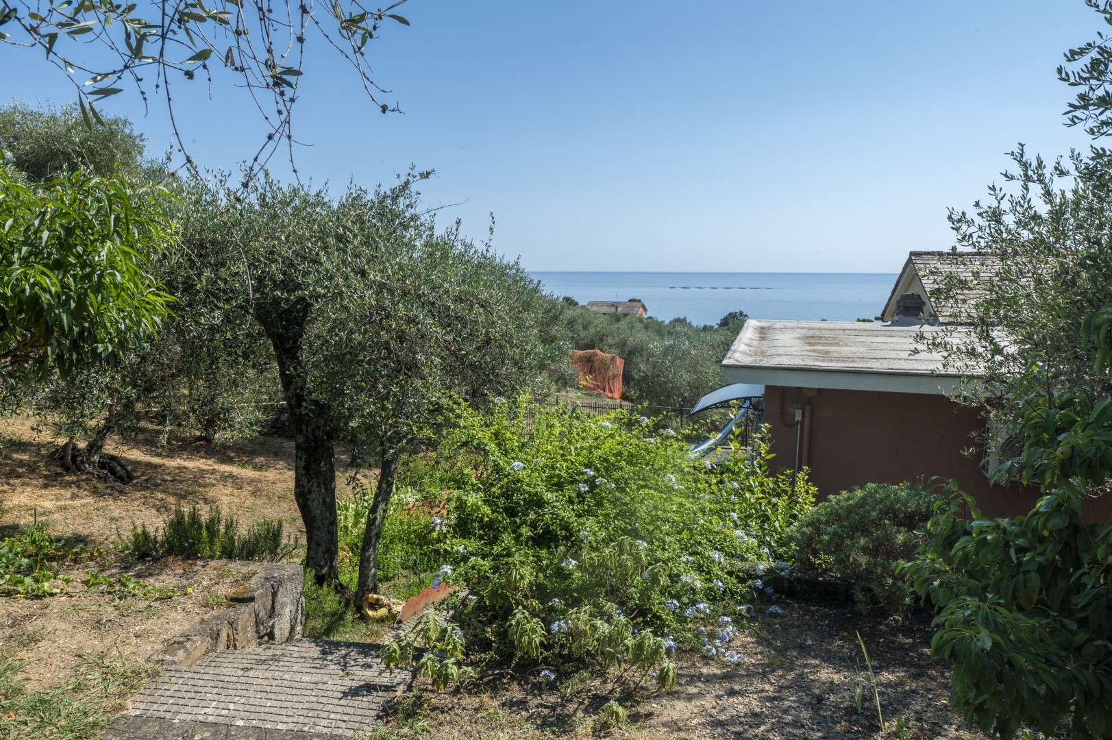 Immagine 22 di Casa indipendente in vendita  in Via Tedisio 133 a Lavagna