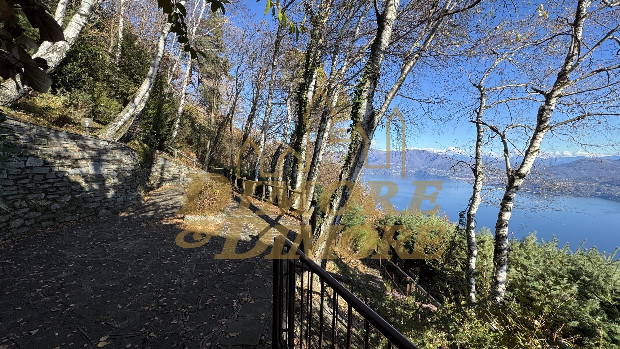 Immagine 16 di Villa in vendita  in Via Lago Azzurro 34 a Premeno