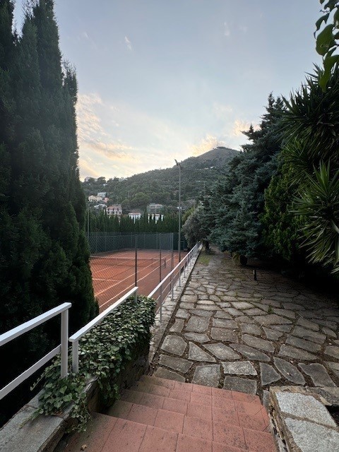 Immagine 83 di Villa in vendita  in Via Adelasia 139 a Alassio