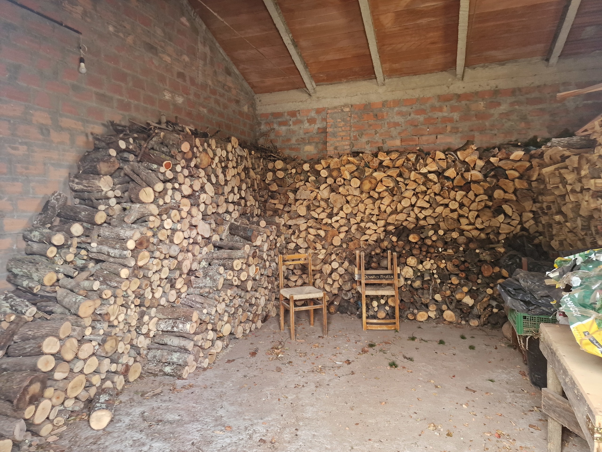 Immagine 72 di Rustico / casale in vendita  in Via del Conventaccio a Ficulle