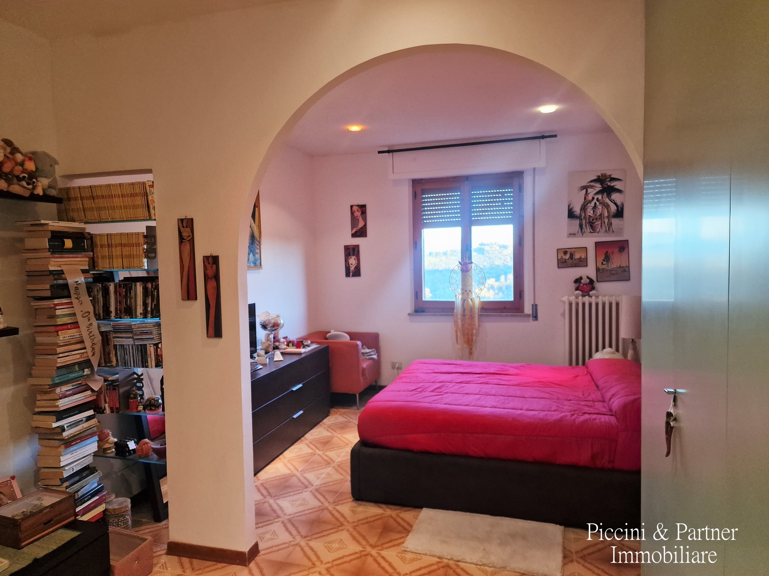 Immagine 27 di Pentalocale in vendita  in Strada Ponte Rio Ponte Pattoli a Perugia