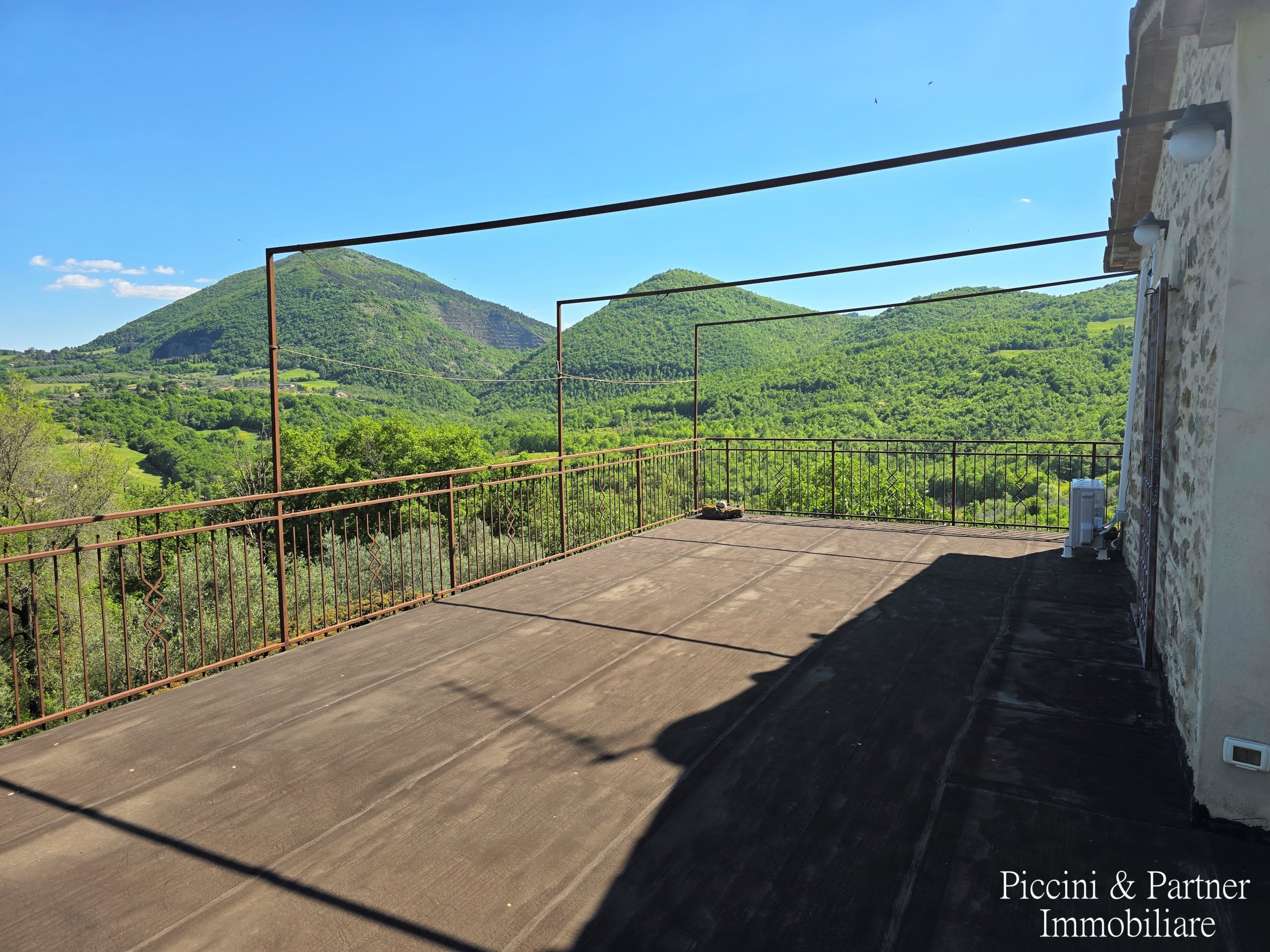 Immagine 32 di Rustico / casale in vendita  in Migianella a Umbertide