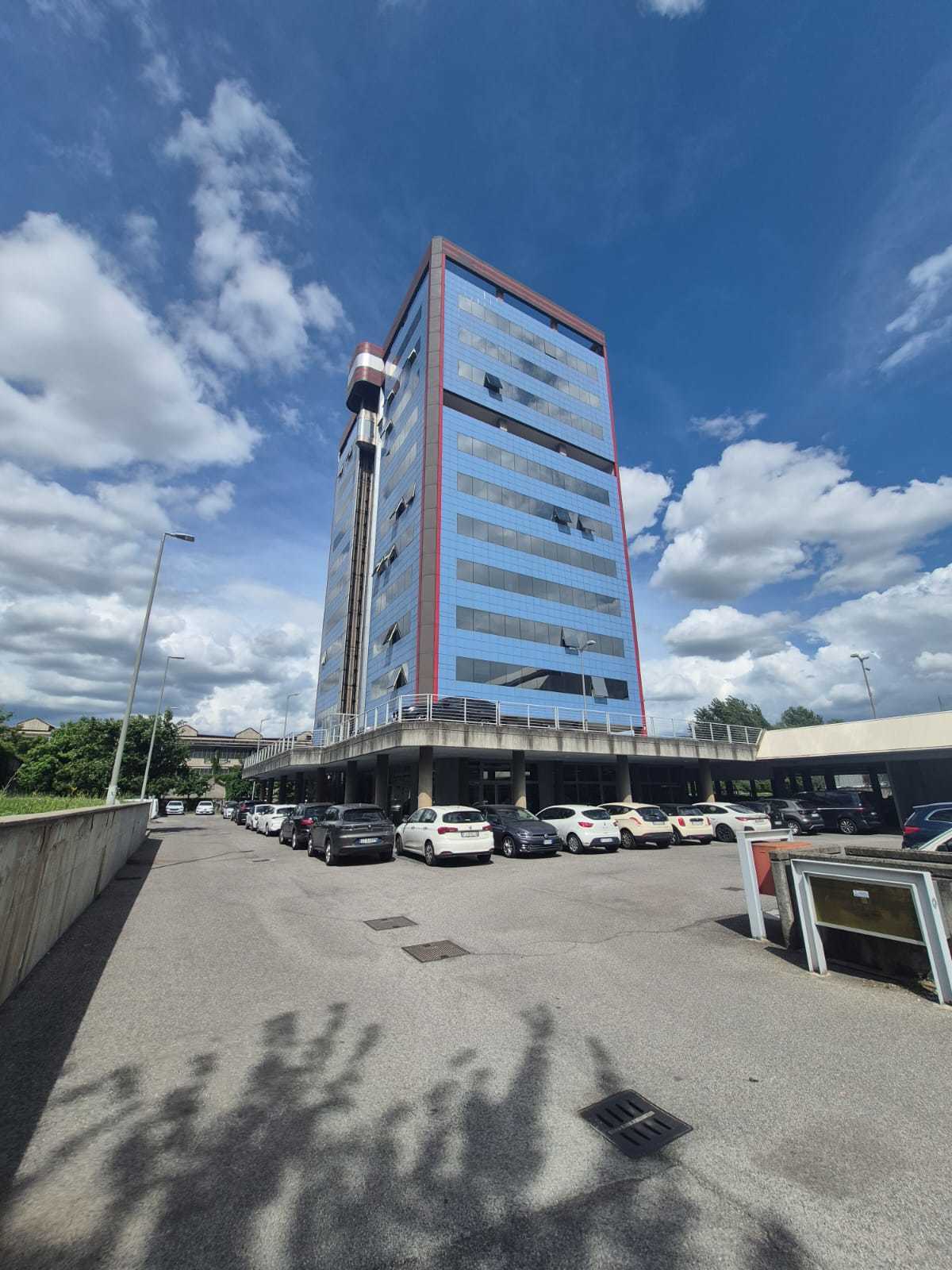 Immagine 1 di Locale commerciale in vendita  in Via Orzinuovi 20 a Brescia