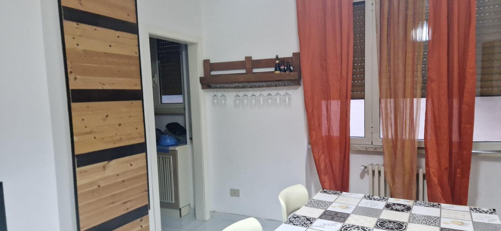 Immagine 3 di Trilocale in vendita  a Pescara