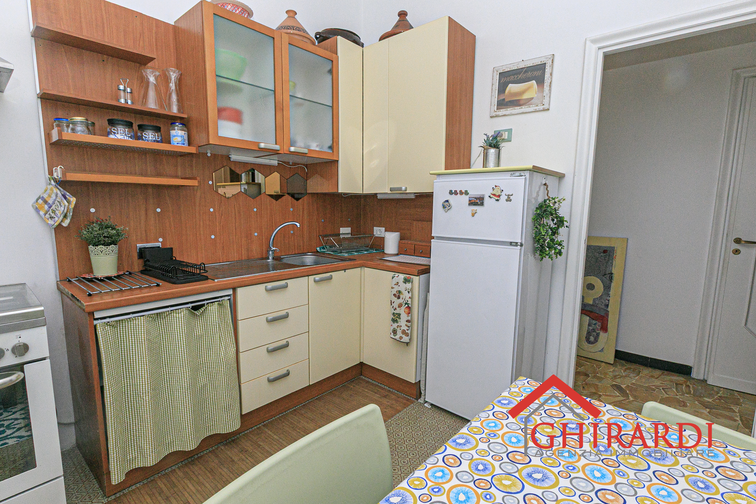 Immagine 13 di Bilocale in affitto  in VIA GIULIO TANINI 47F a Genova