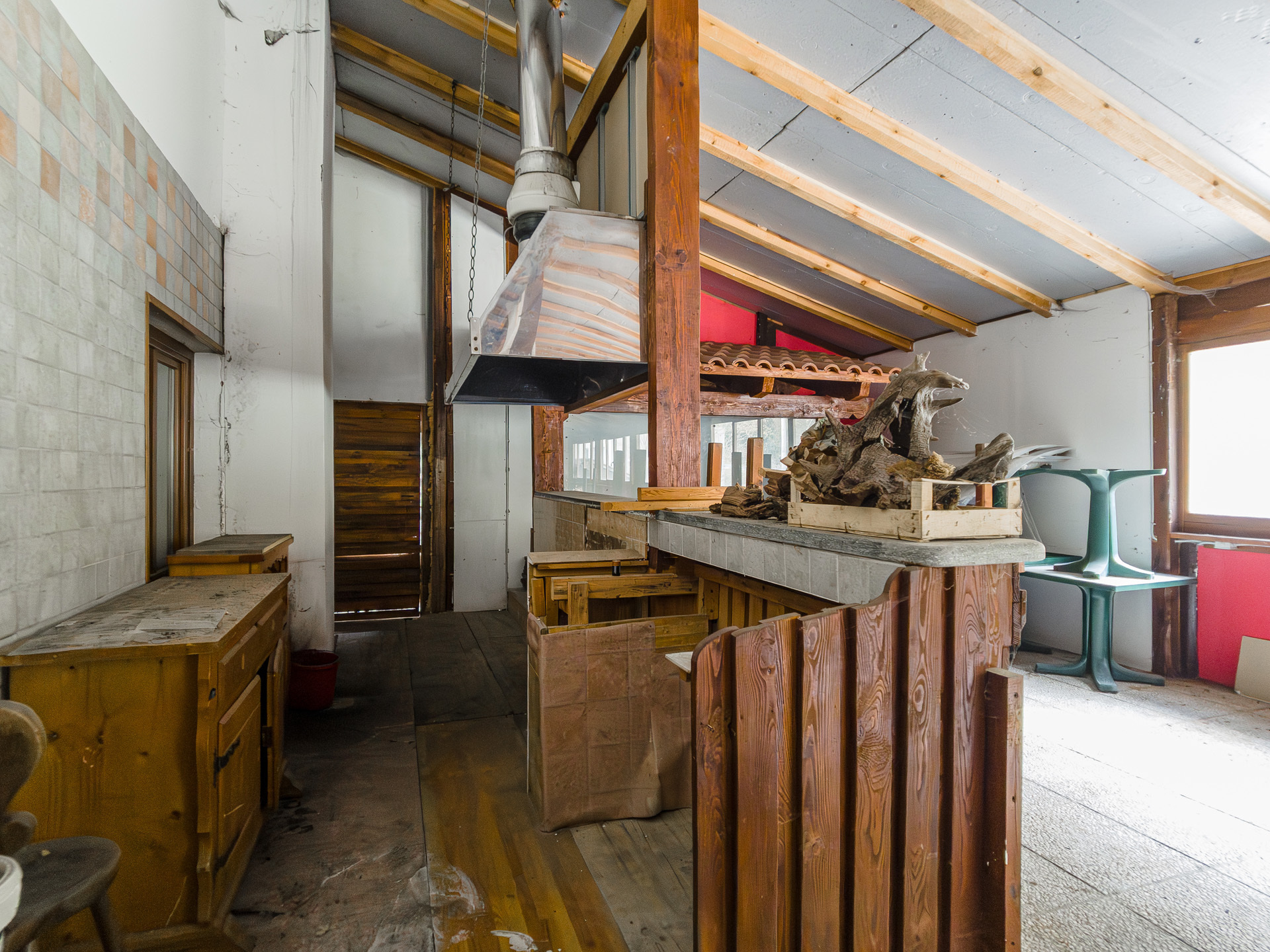 Immagine 32 di Bar / Ristorante in vendita  in Via Losa a Pessinetto