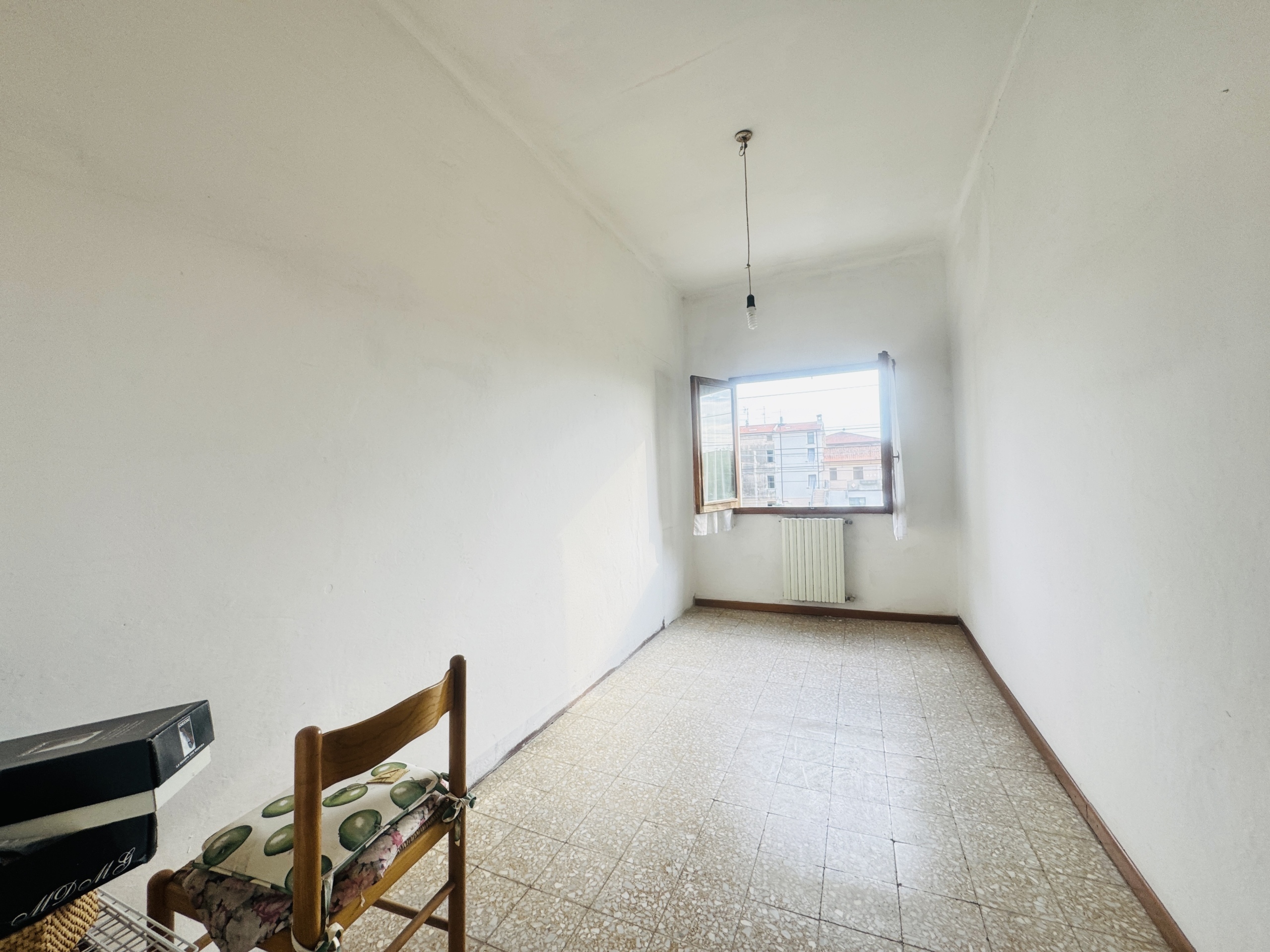 Immagine 36 di Porzione di casa in vendita  a Seravezza