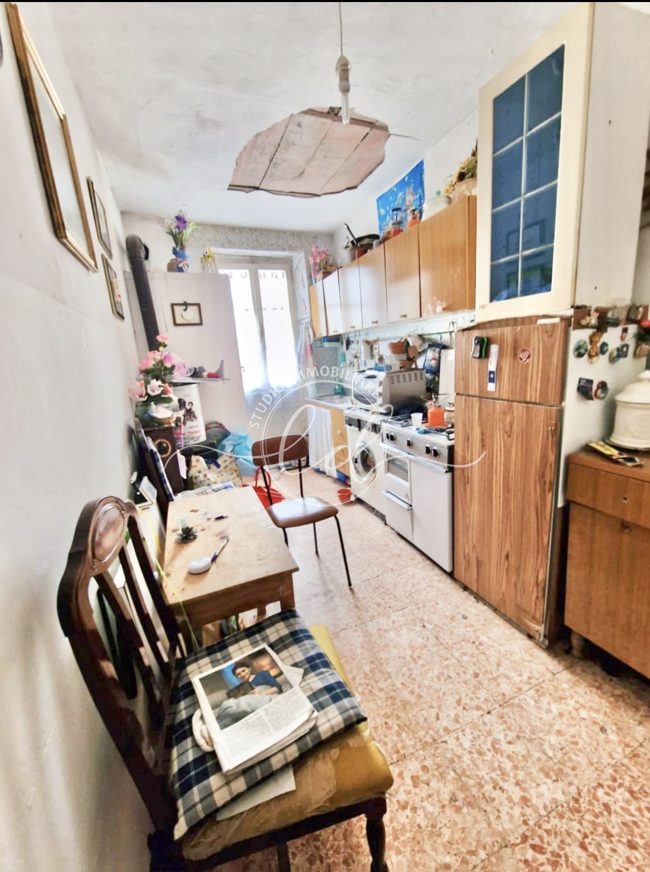 Immagine 4 di Bilocale in vendita  a Seravezza