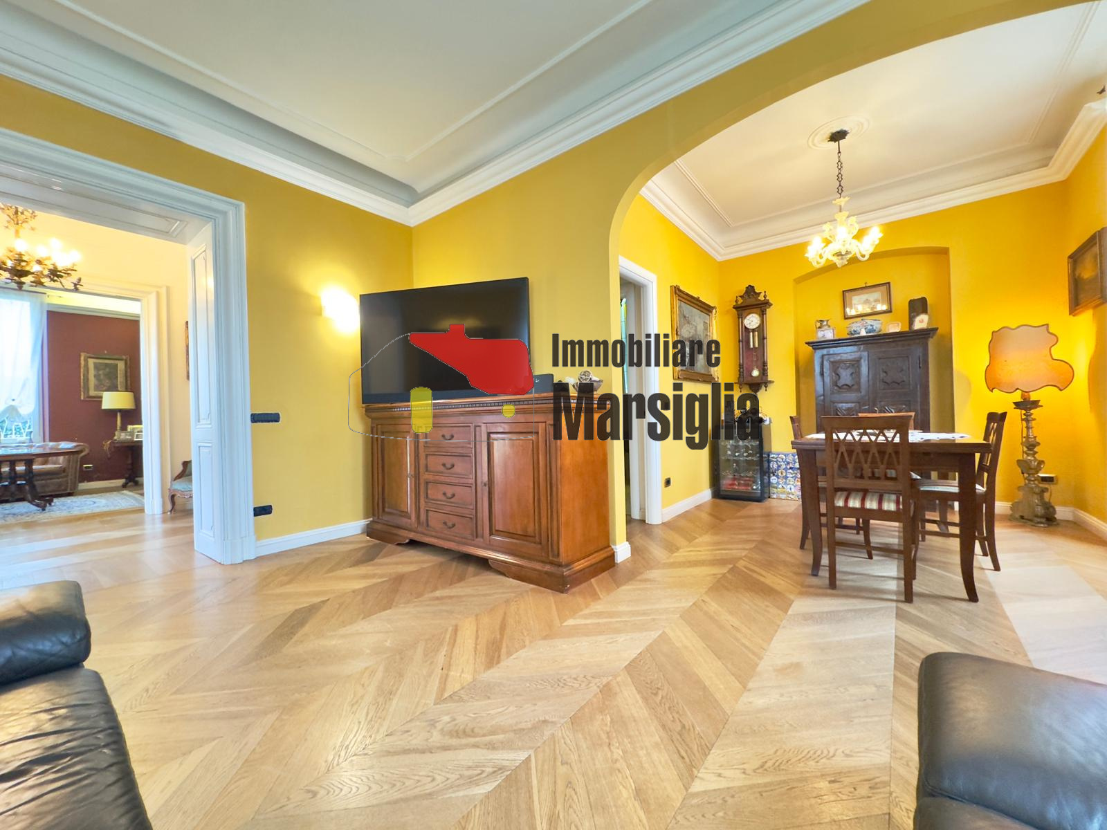 Immagine 18 di Villa in vendita  in Strada Solaro 105 a San Remo