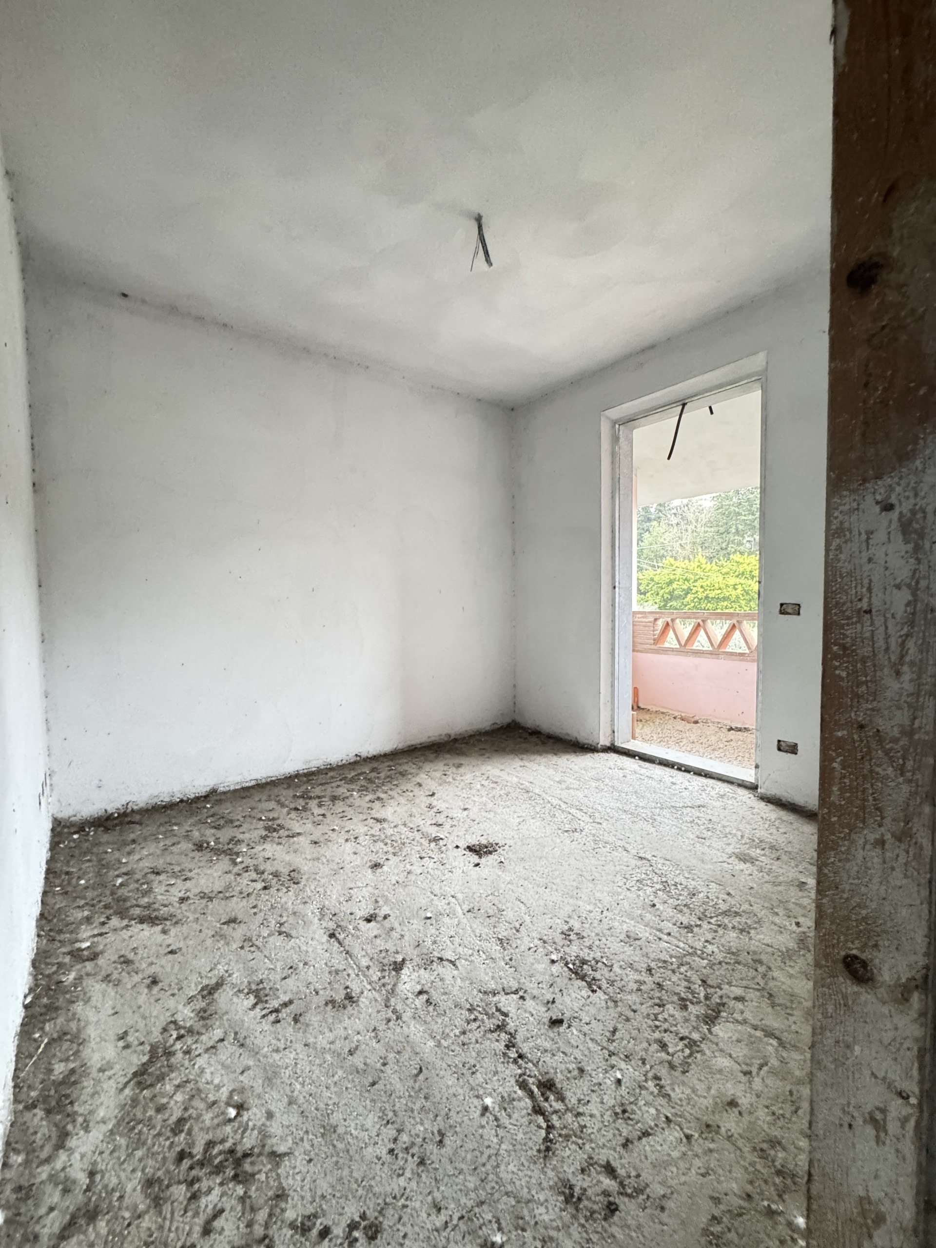 Immagine 22 di Porzione di casa in vendita  a Camaiore