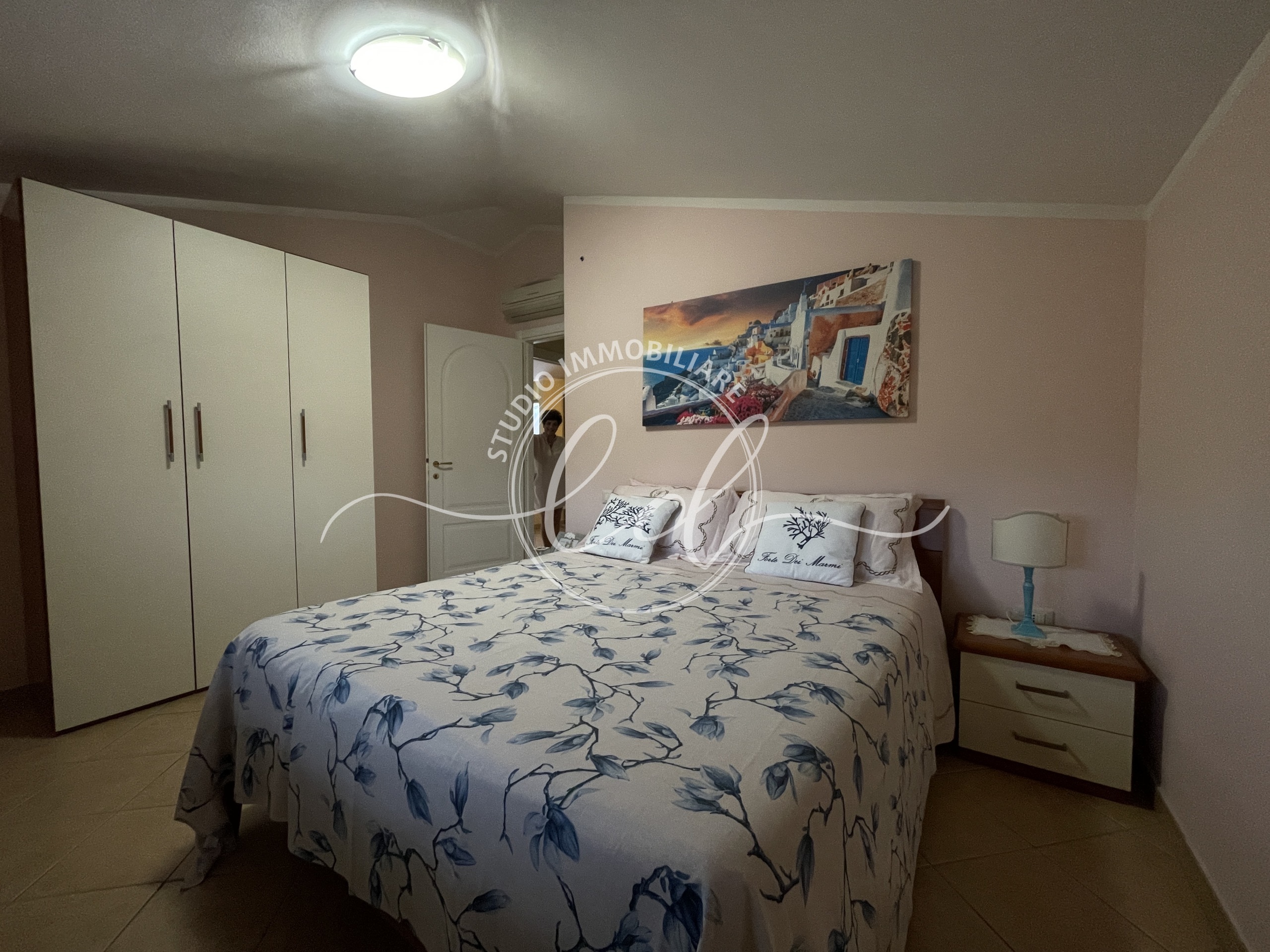 Immagine 11 di Quadrilocale in affitto  a Seravezza