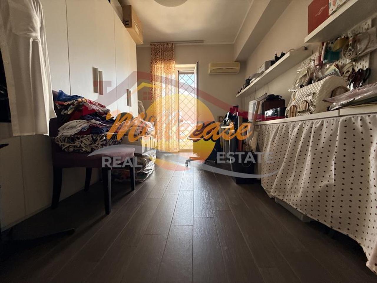 Immagine 4 di Attico in vendita  in VIA PIETRO NOVELLI a Siracusa