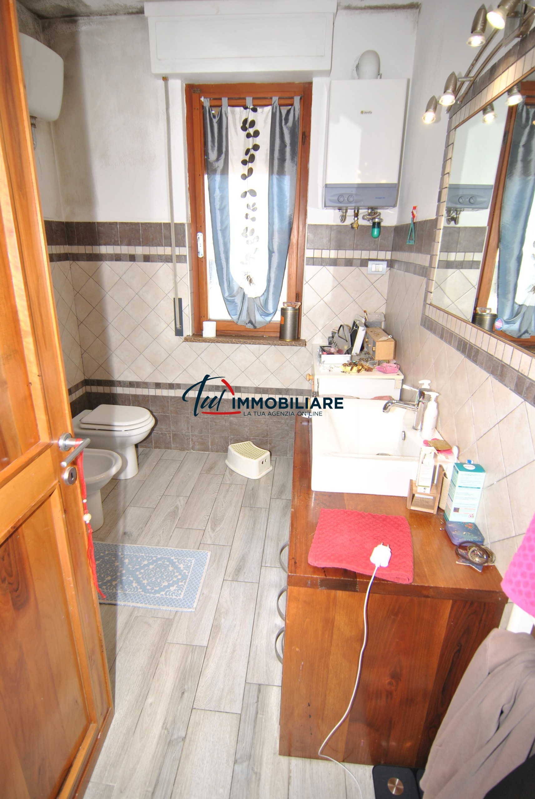 Immagine 40 di Casa bifamiliare in vendita  in Via F. Rontini 10 a Livorno