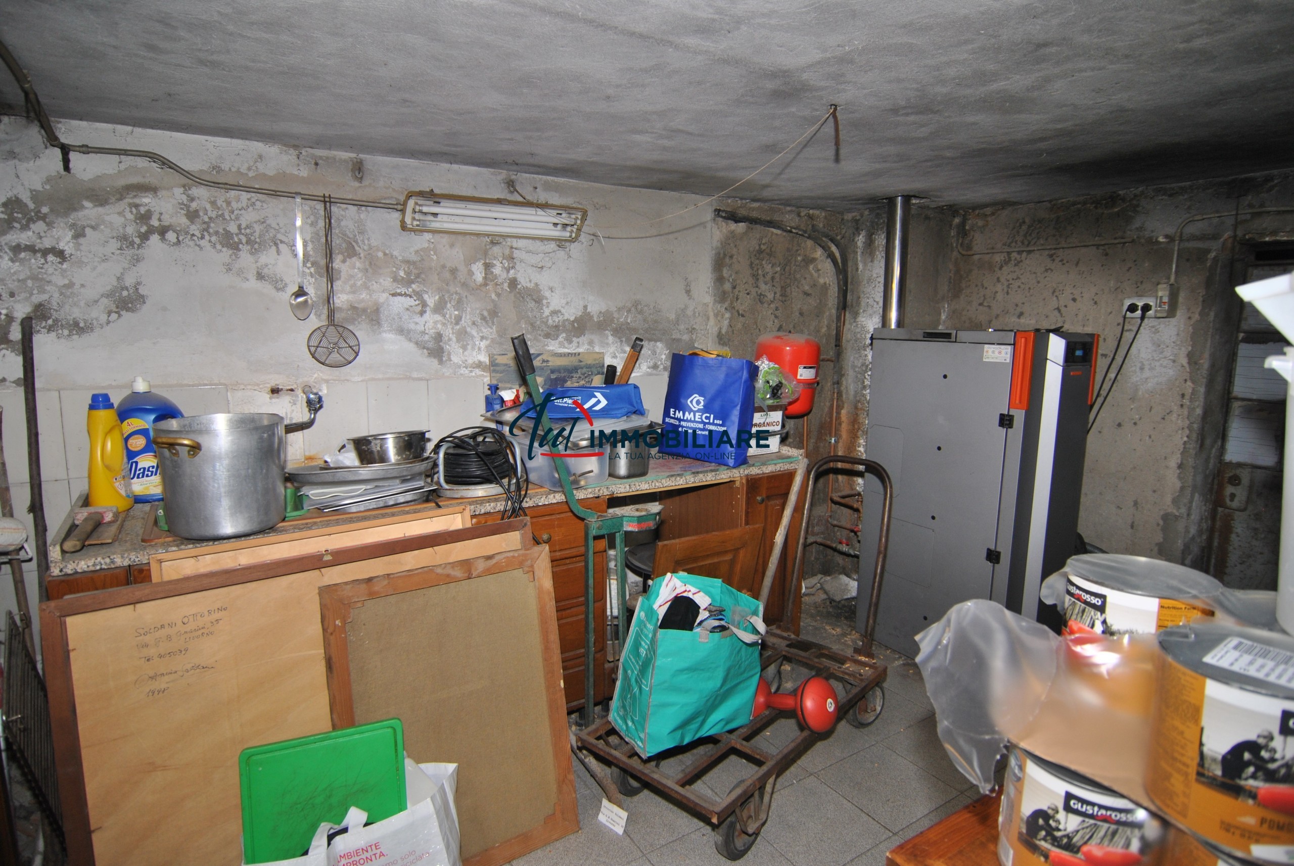 Immagine 27 di Casa bifamiliare in vendita  in Via F. Rontini 10 a Livorno