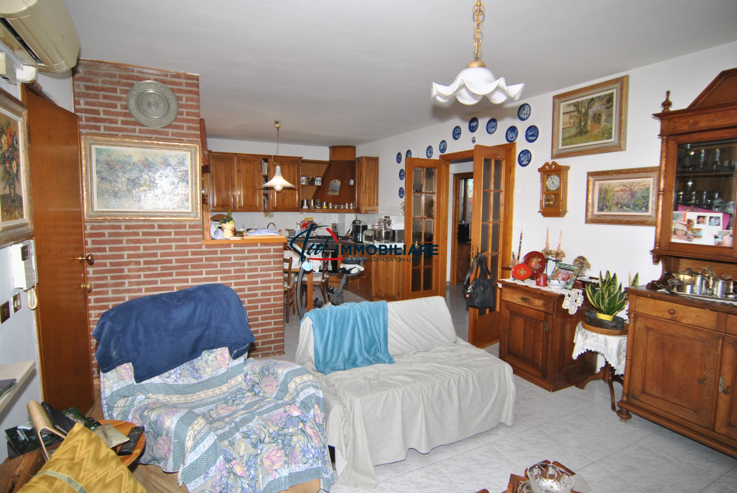 Immagine 6 di Casa bifamiliare in vendita  in Via F. Rontini 10 a Livorno