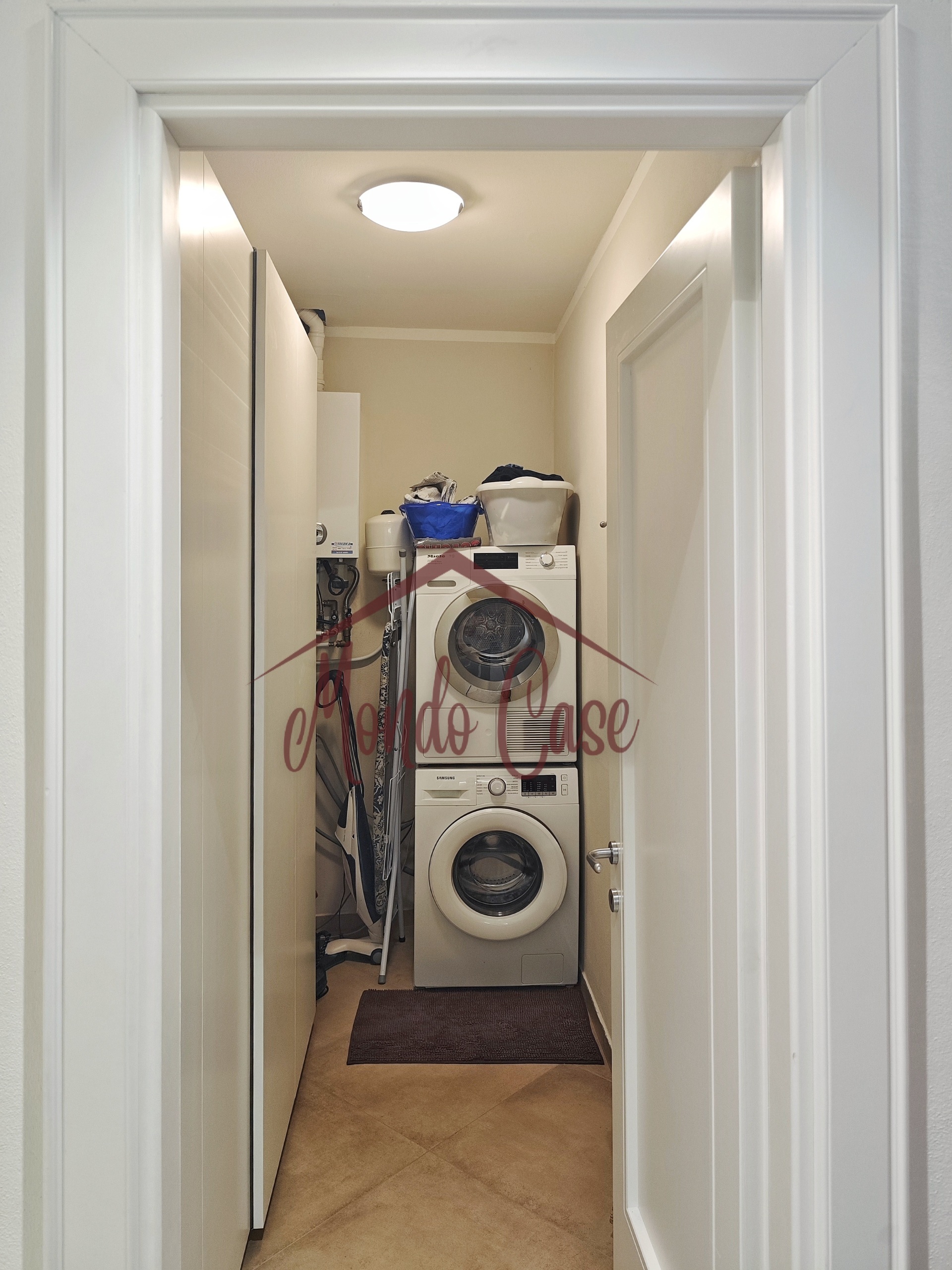 Immagine 33 di Attico in vendita  in Via Bertoloni 2 a Sarzana