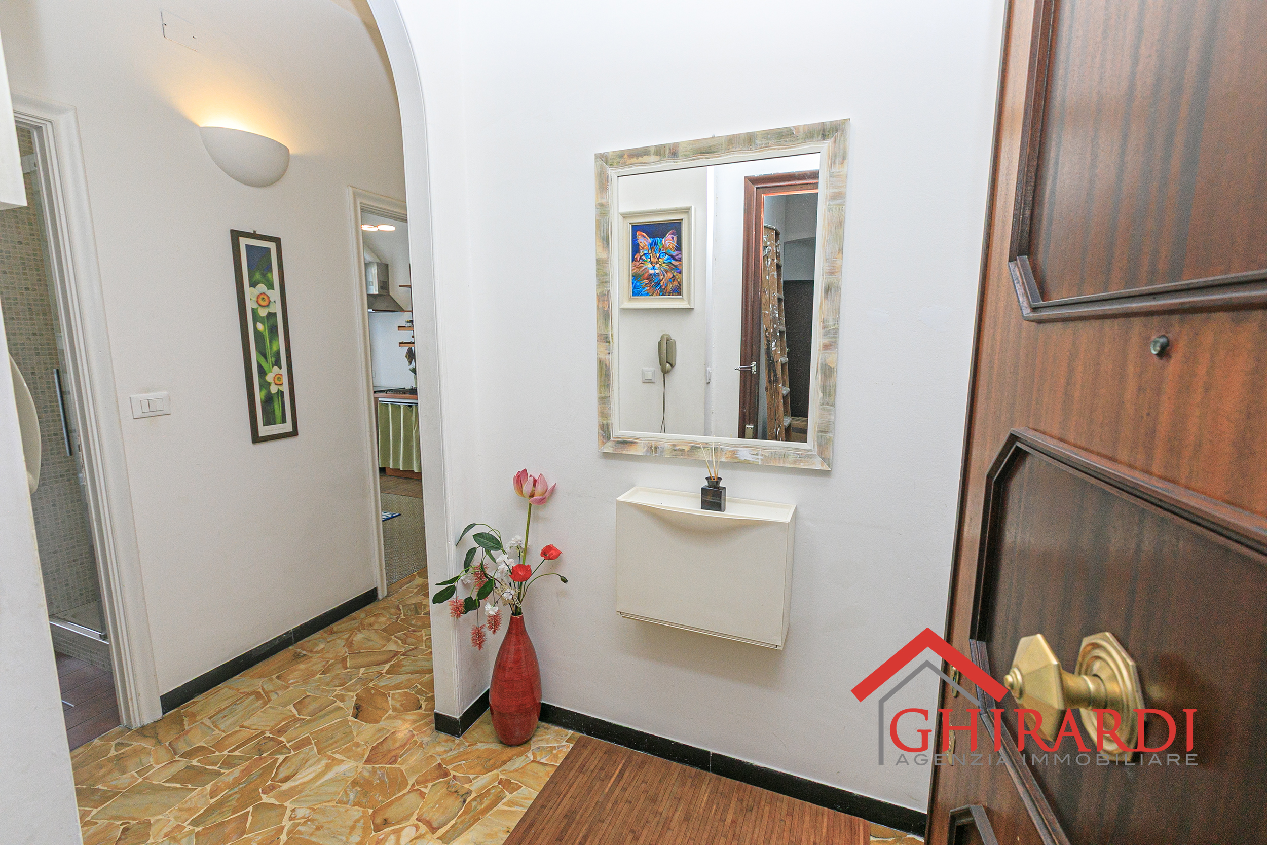 Immagine 3 di Bilocale in affitto  in VIA GIULIO TANINI 47F a Genova