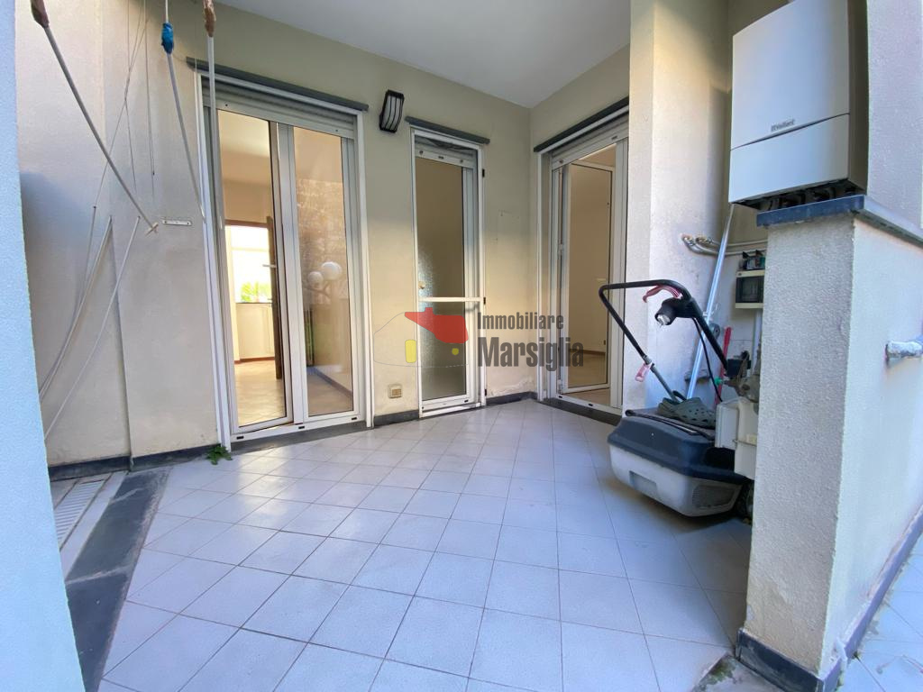 Immagine 24 di Quadrilocale in vendita  in Strada Solaro 88 a San Remo