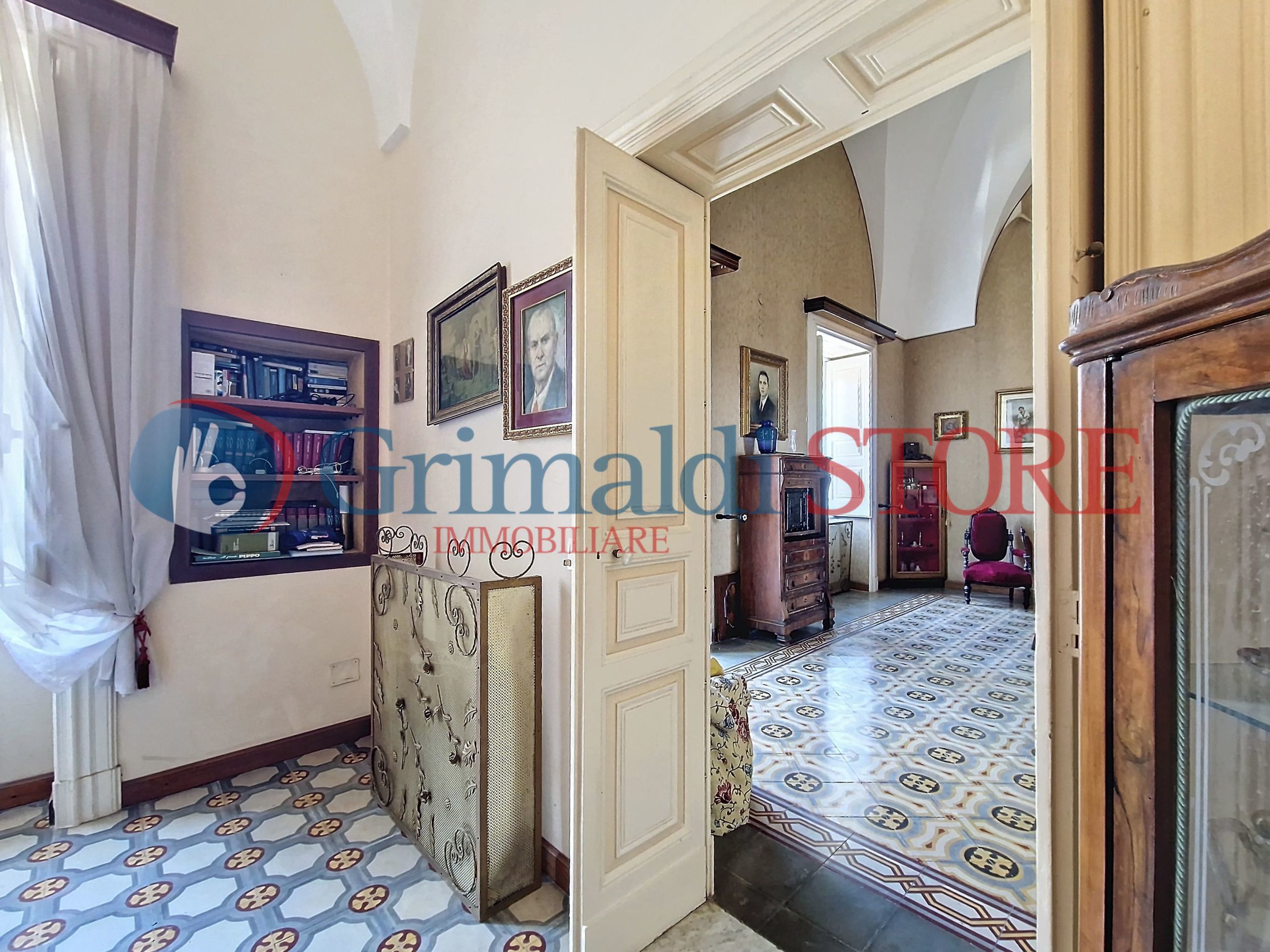 Immagine 14 di Casa indipendente in vendita  a Ostuni