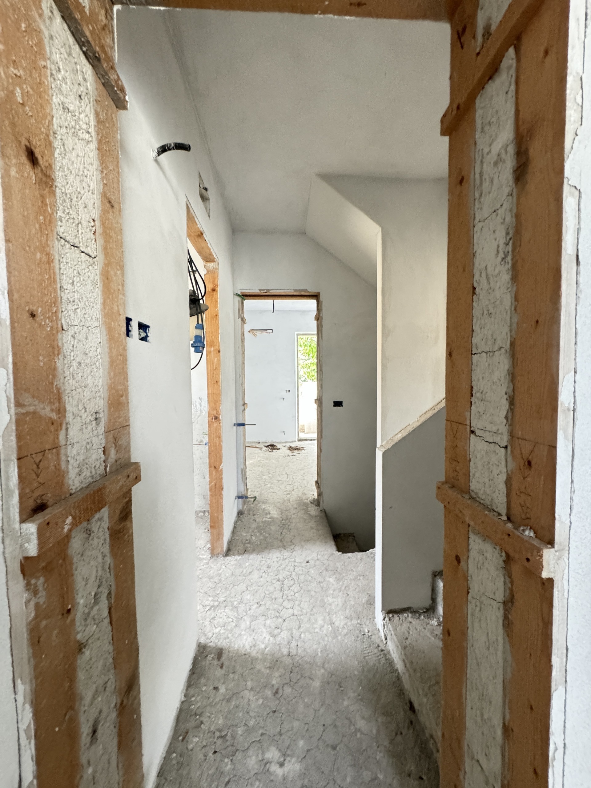 Immagine 41 di Porzione di casa in vendita  a Seravezza