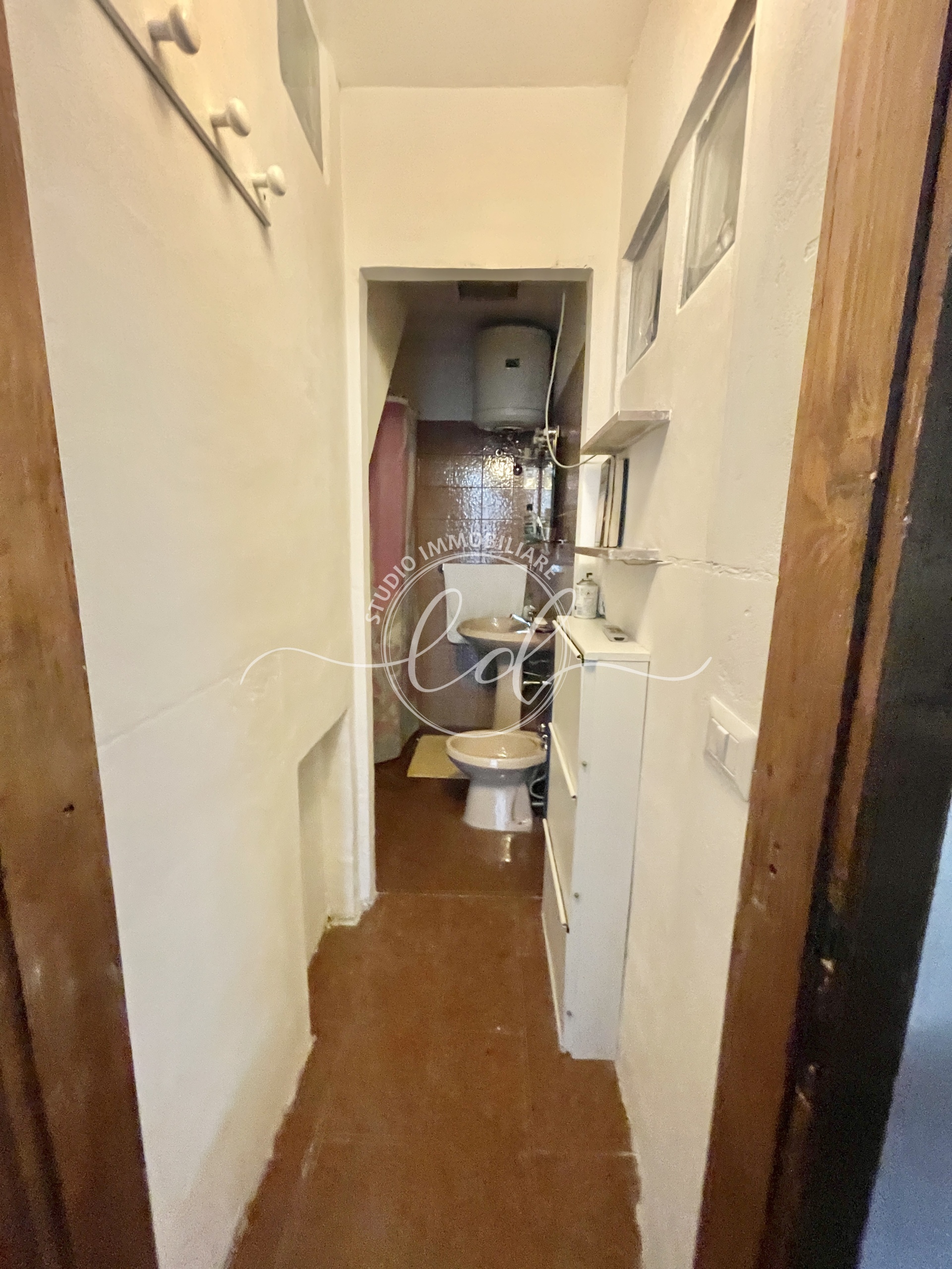 Immagine 8 di Porzione di casa in vendita  a Stazzema