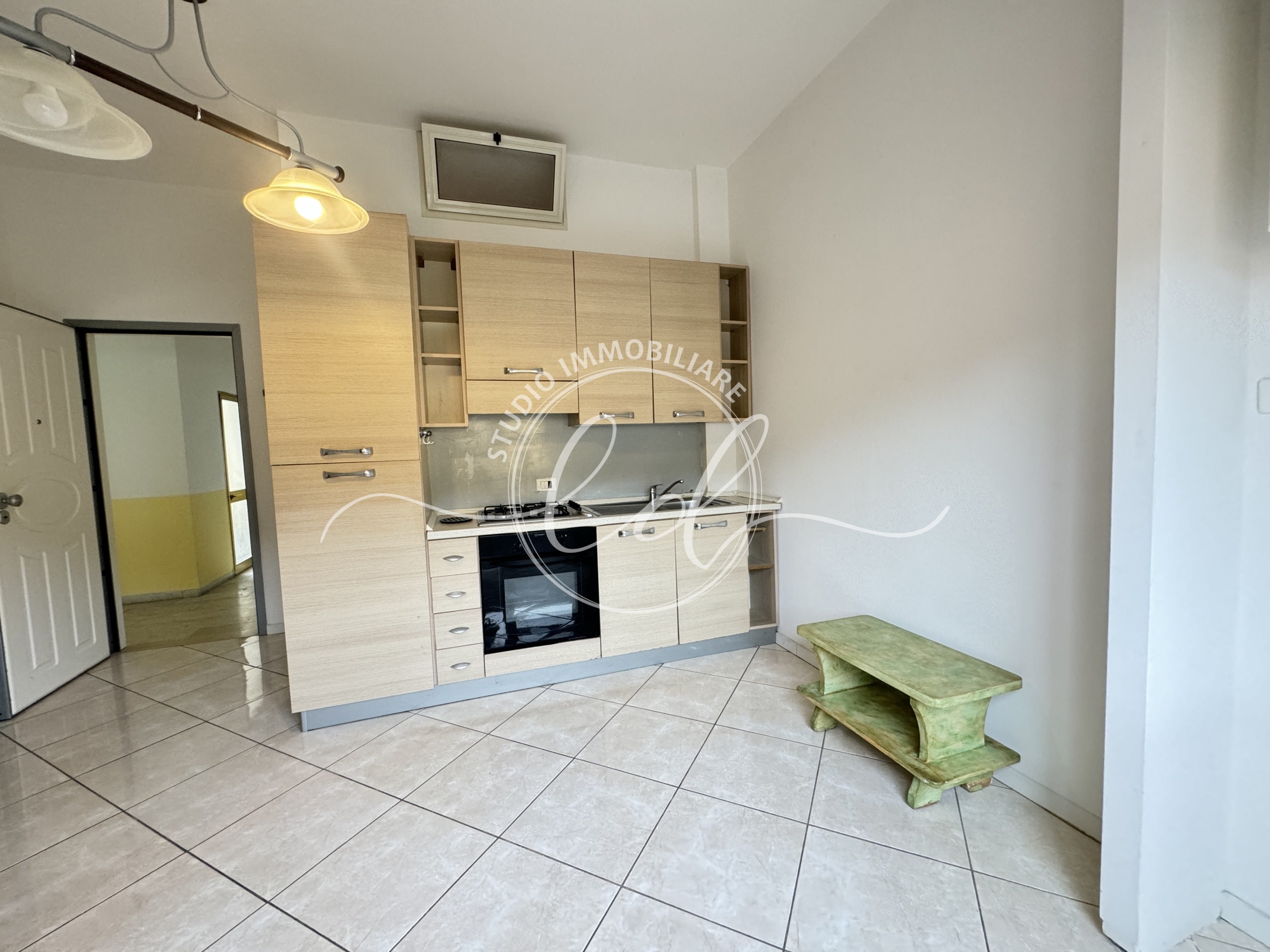 Immagine 7 di Bilocale in vendita  a Pietrasanta