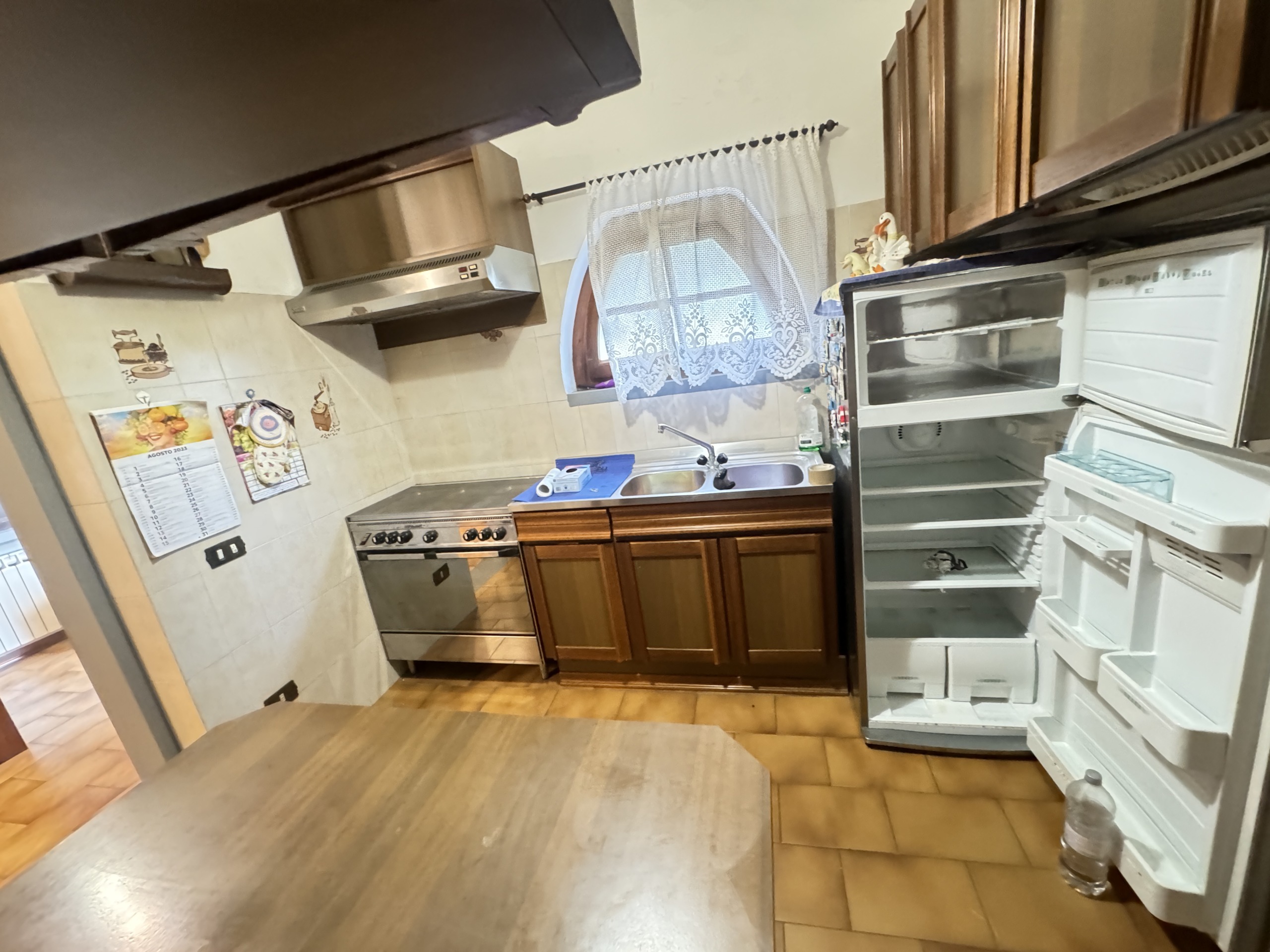 Immagine 14 di Casa indipendente in vendita  a Viareggio