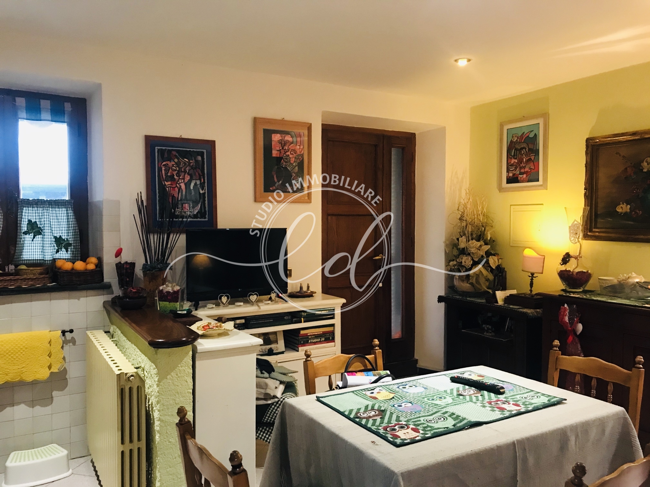 Immagine 6 di Porzione di casa in vendita  a Pietrasanta