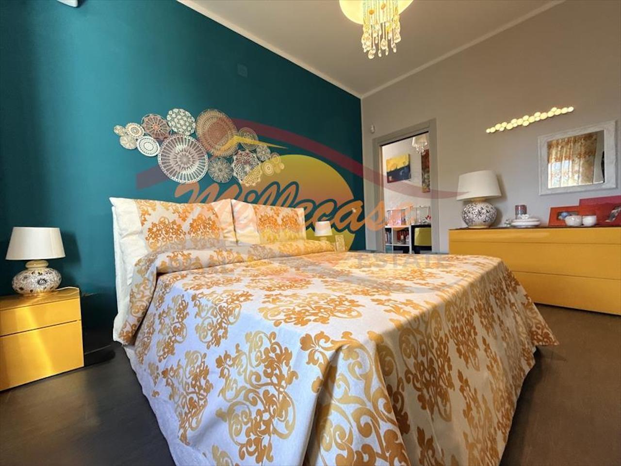 Immagine 2 di Attico in vendita  in VIA PIETRO NOVELLI a Siracusa